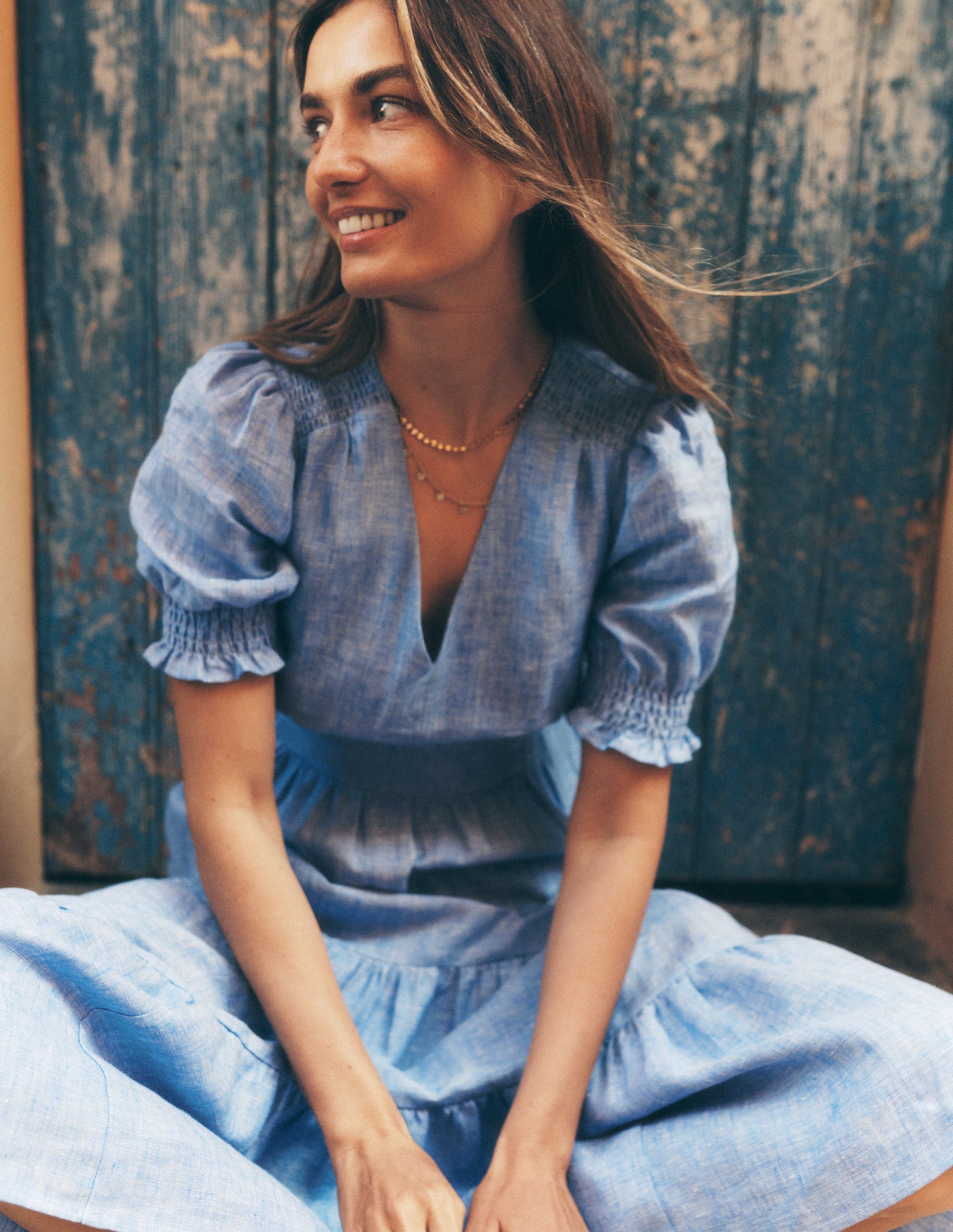 Anna Gestuftes Midikleid aus Leinen-Sommerblau Chambray-7