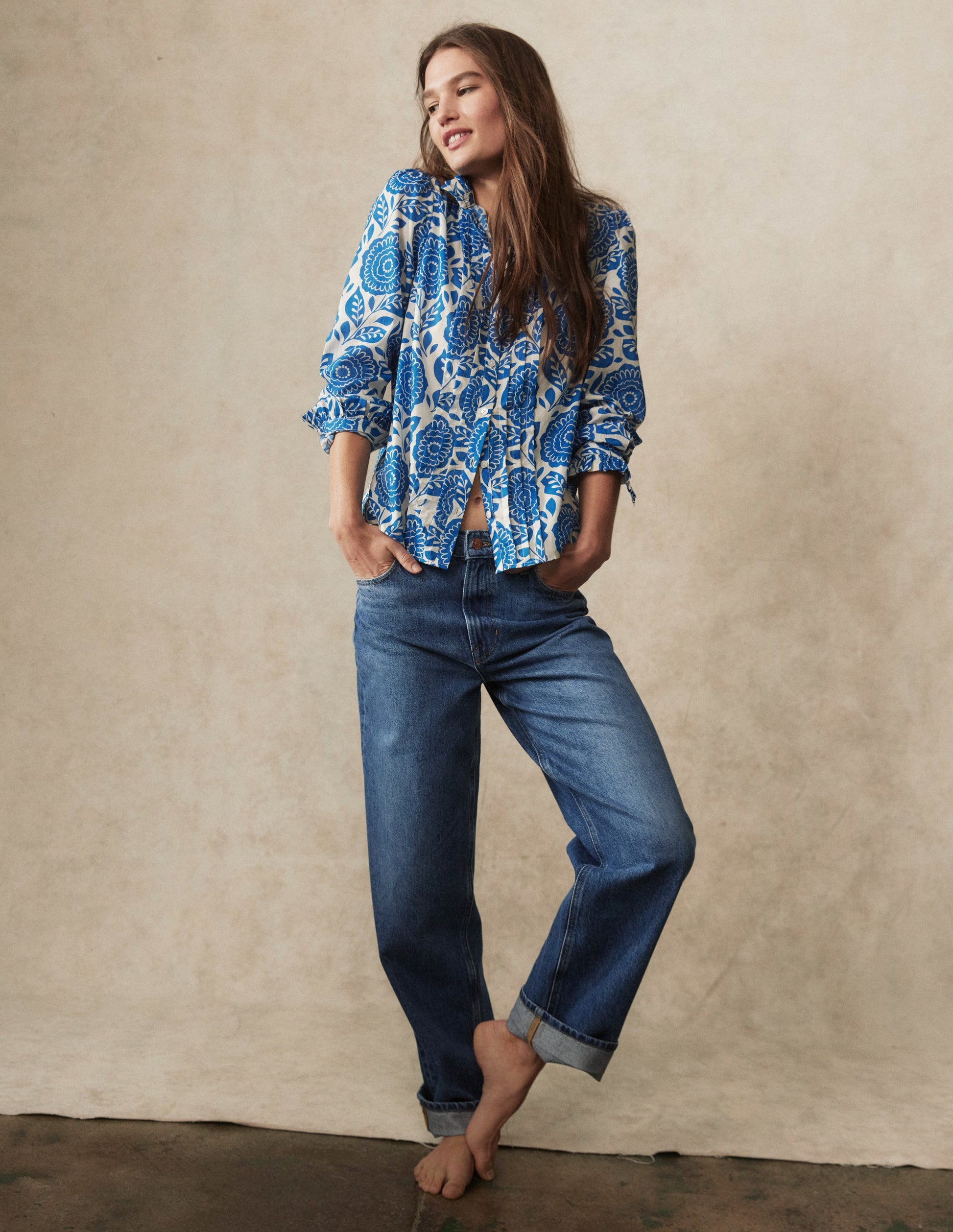 Mid Rise Relaxed Jeans-Mid Vintage-15