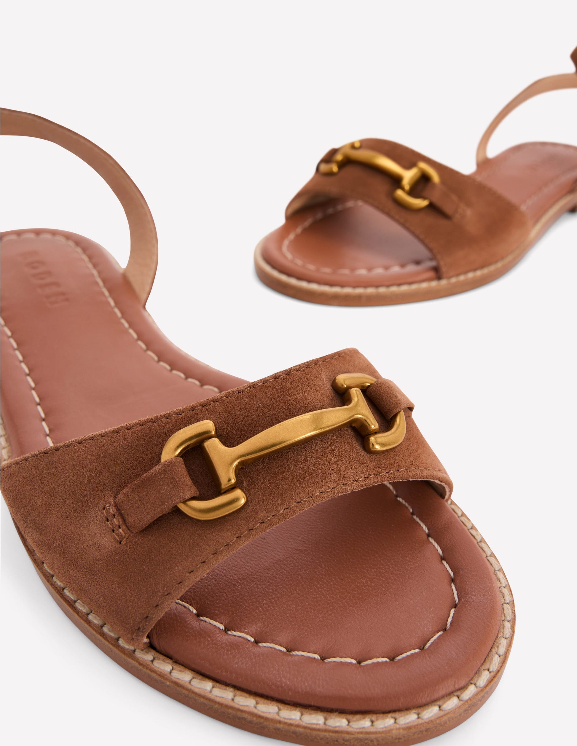 Iris Flache Sandalen mit Trensendetail-Ingwer-4