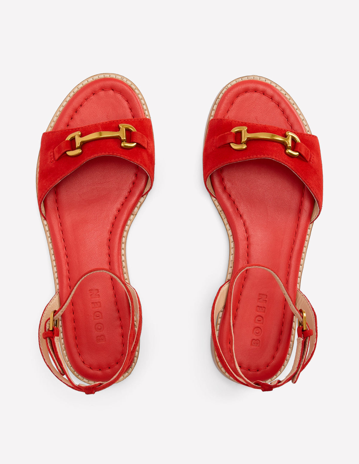 Iris Flache Sandalen mit Trensendetail-Briefkastenrot-6