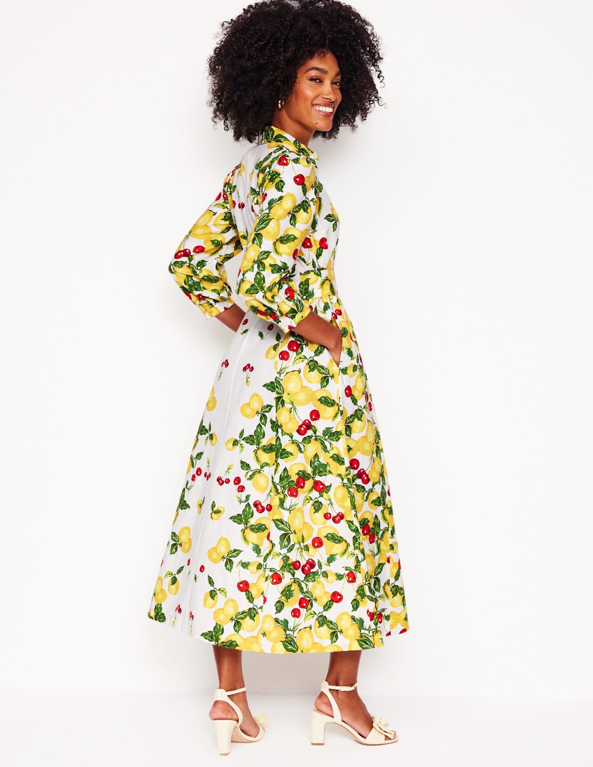 Clara Hemdblusenkleid aus Leinenmischgewebe-Naturweiß, Kirschen und Zitronen - Image 4