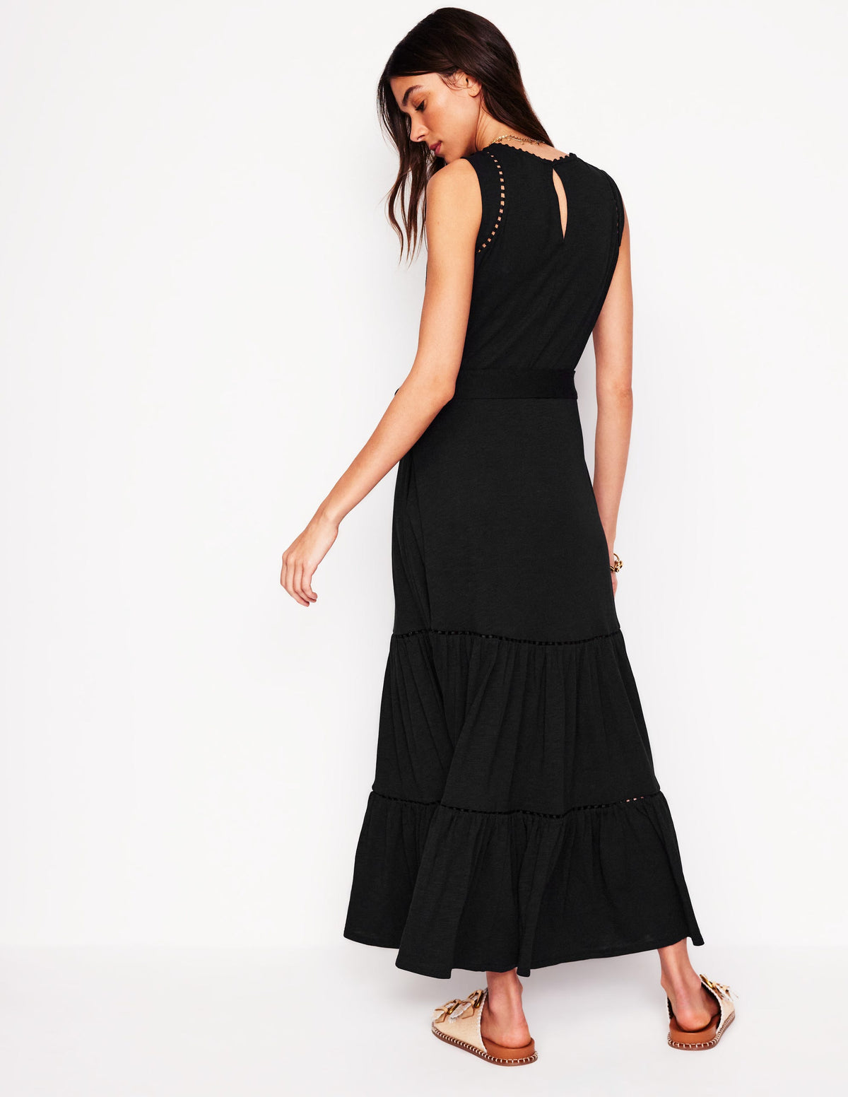 Mila Gestuftes Jerseykleid mit Besatz-Schwarz-3