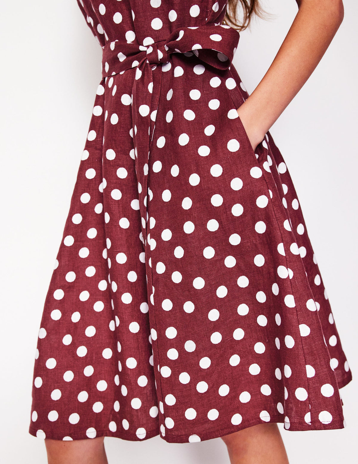 Anya Ärmelloses Leinenkleid-Kastanie, Abstrakte Punkte - Image 2