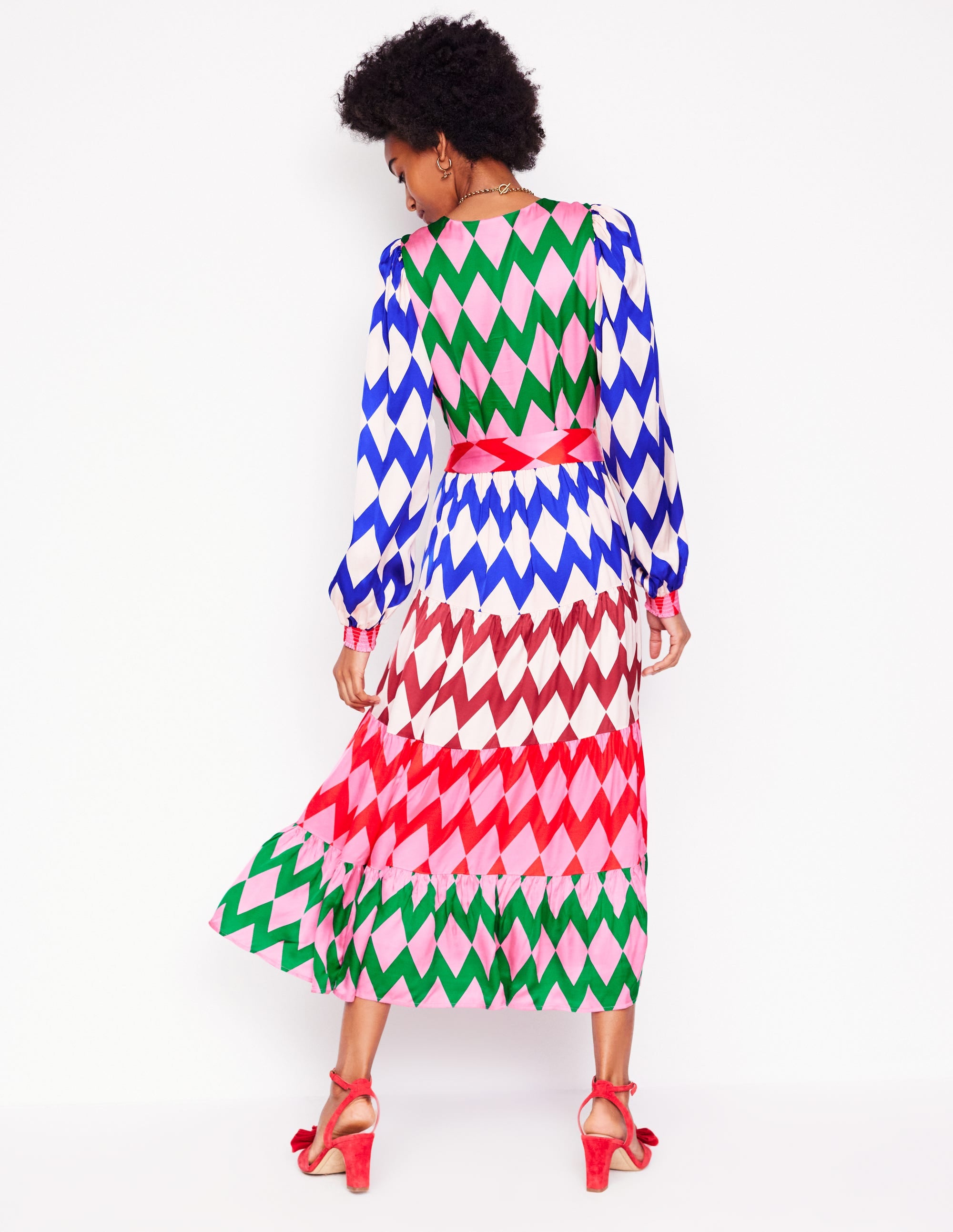 Stufenkleid mit V-Ausschnitt-Bunt, Diamant Streifen - Image 4