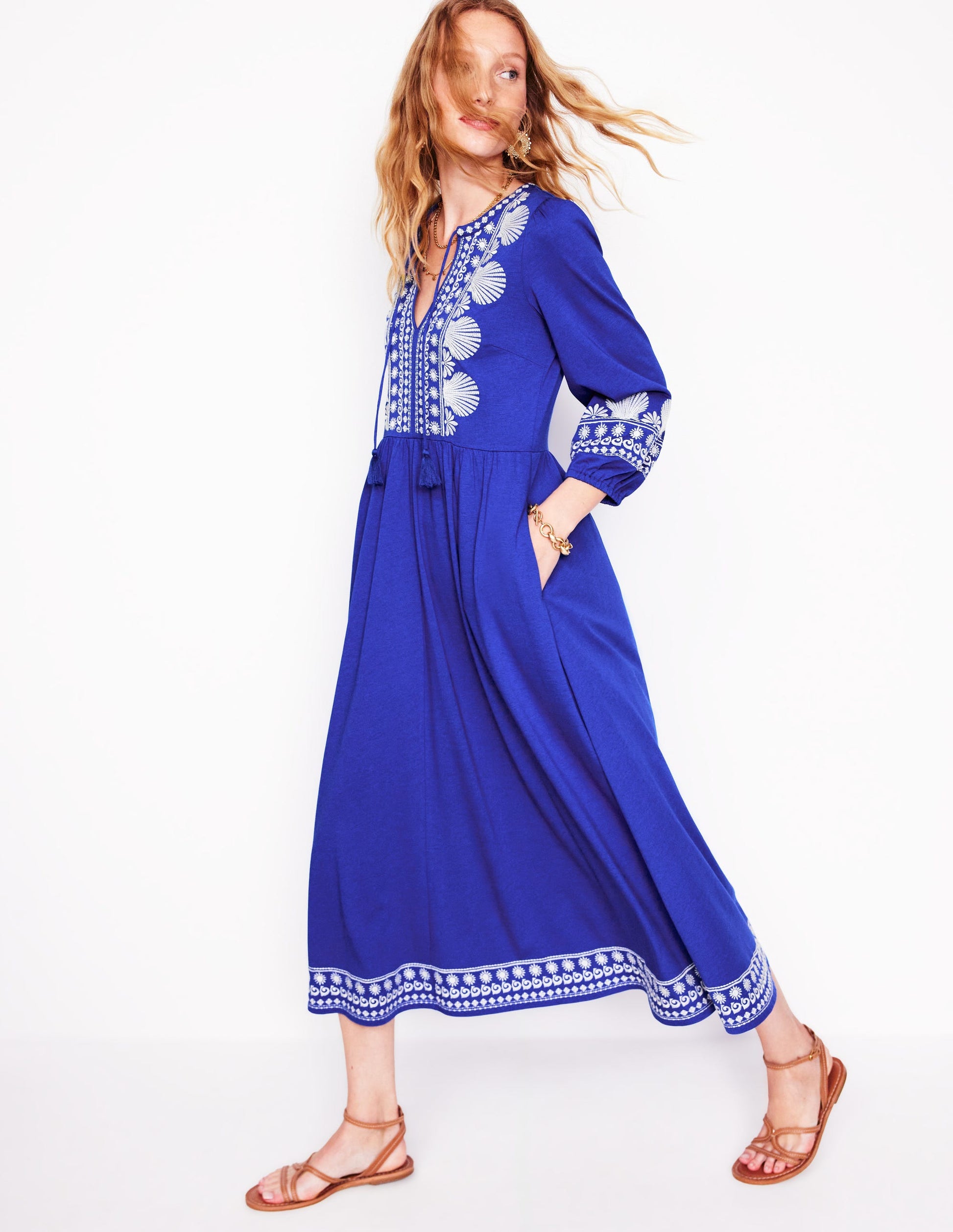 Besticktes Kleid mit gekerbtem Ausschnitt-Surf The Web, Naturweiß-1