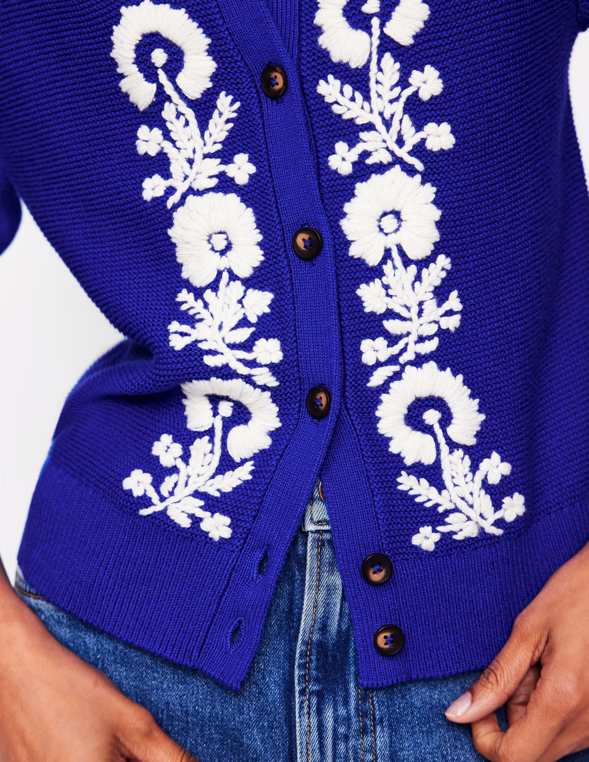Bestickte Strickjacke mit kurzen Ärmeln-Leuchtendes Blau, Blumen - Image 3