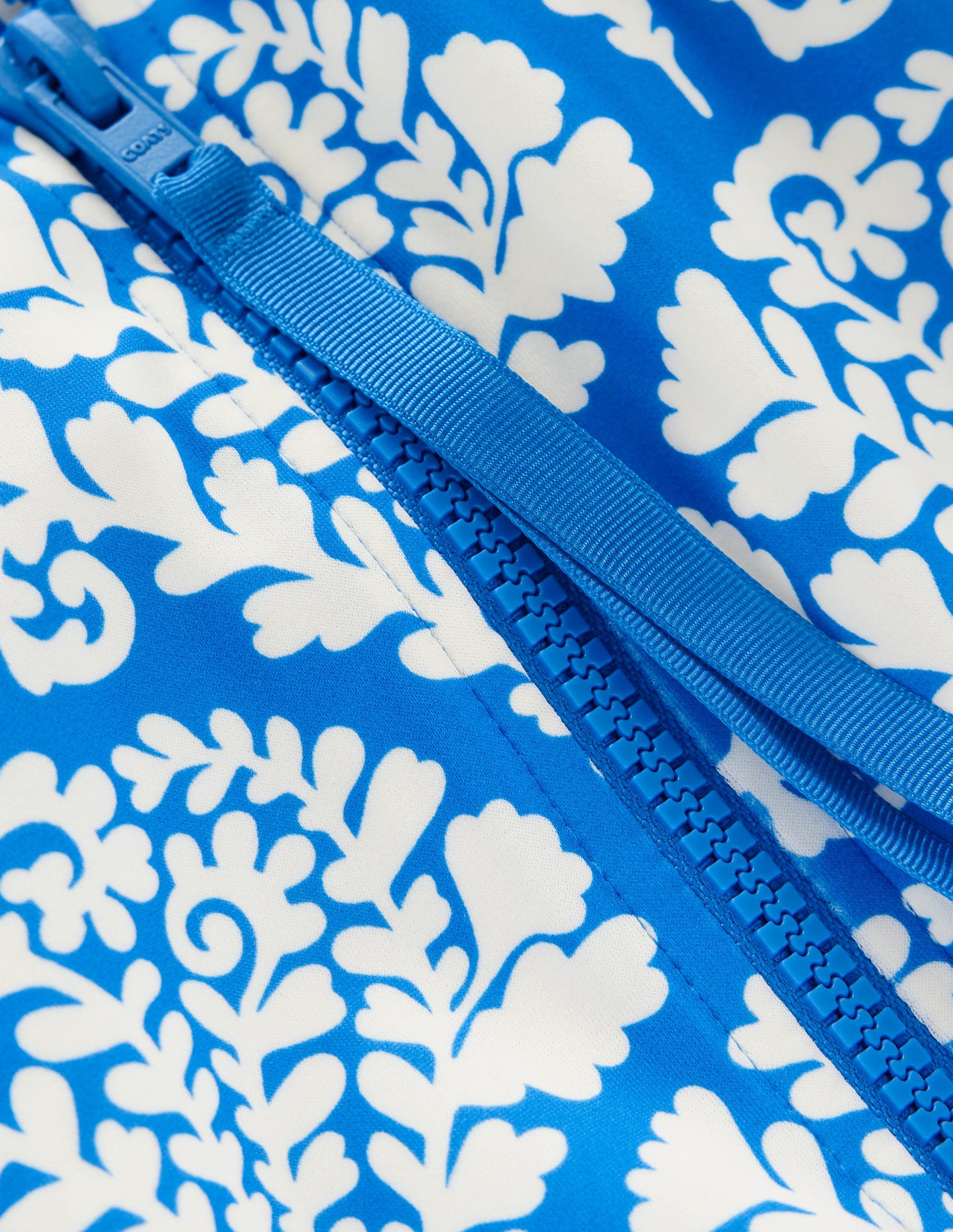 Sportlicher, hochgeschlossener Badeanzug-Leuchtendes Blau, Blühend-8