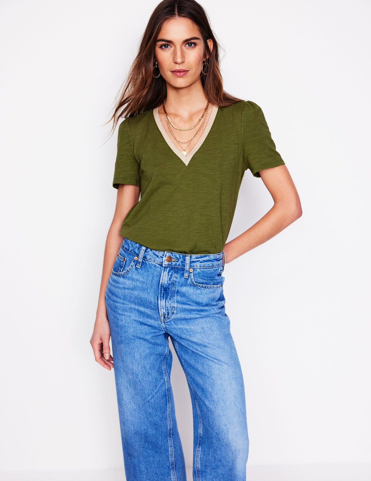 T-Shirt mit Metallic-V-Ausschnitt-Eintagsfliege-2