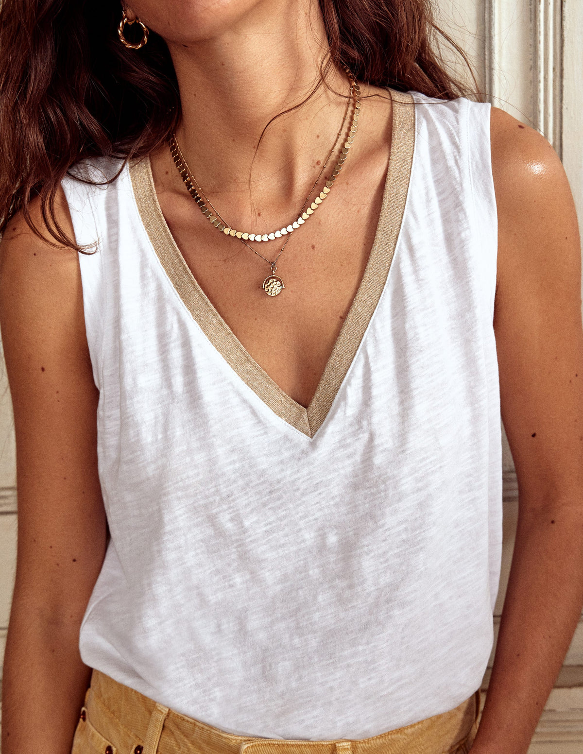 Top mit Metallic-Besatz und V-Ausschnitt-Weiß-6