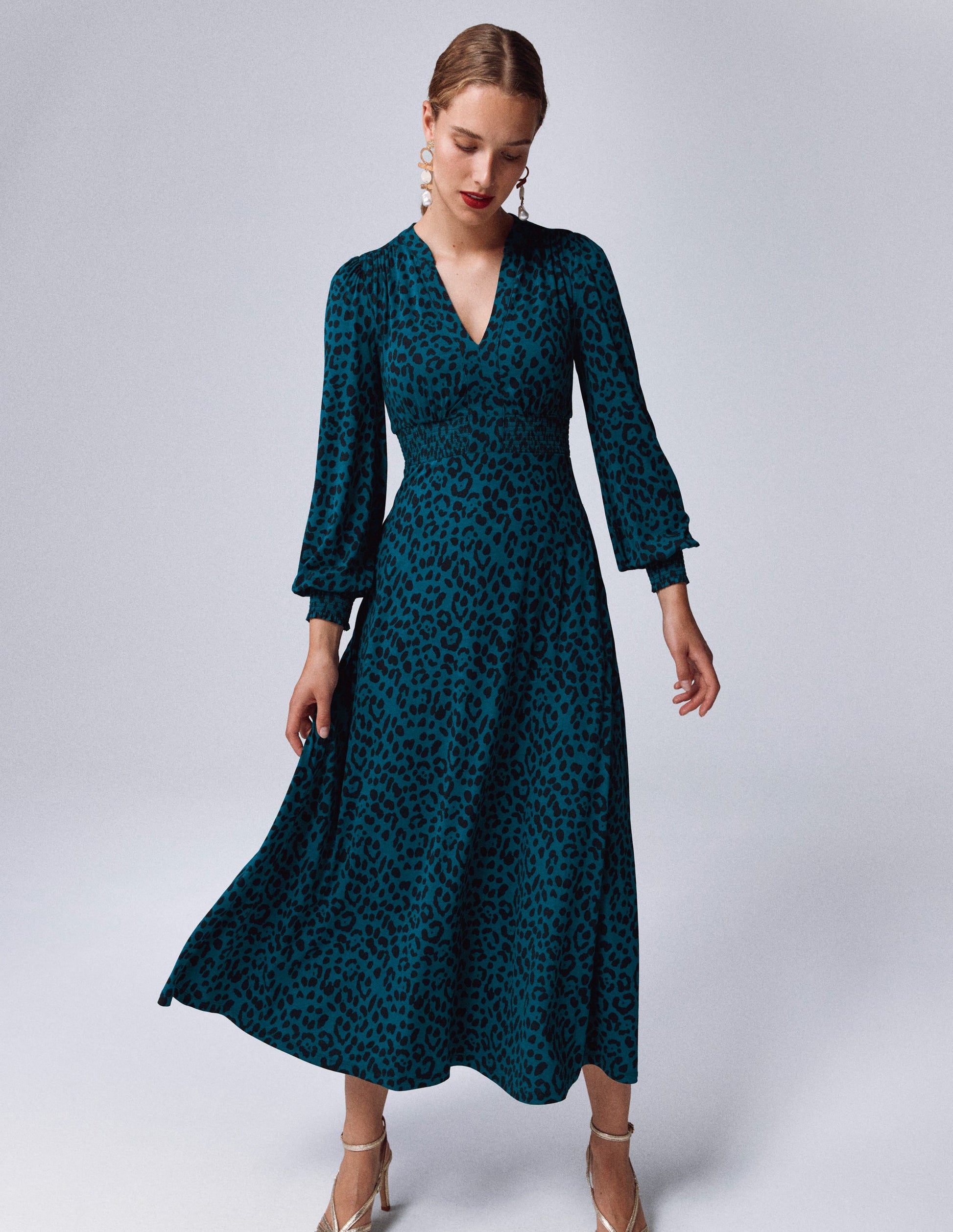Georgia Jersey-Midikleid-Mitternachtsblau, Gebürstetes Tierfellmuster-5