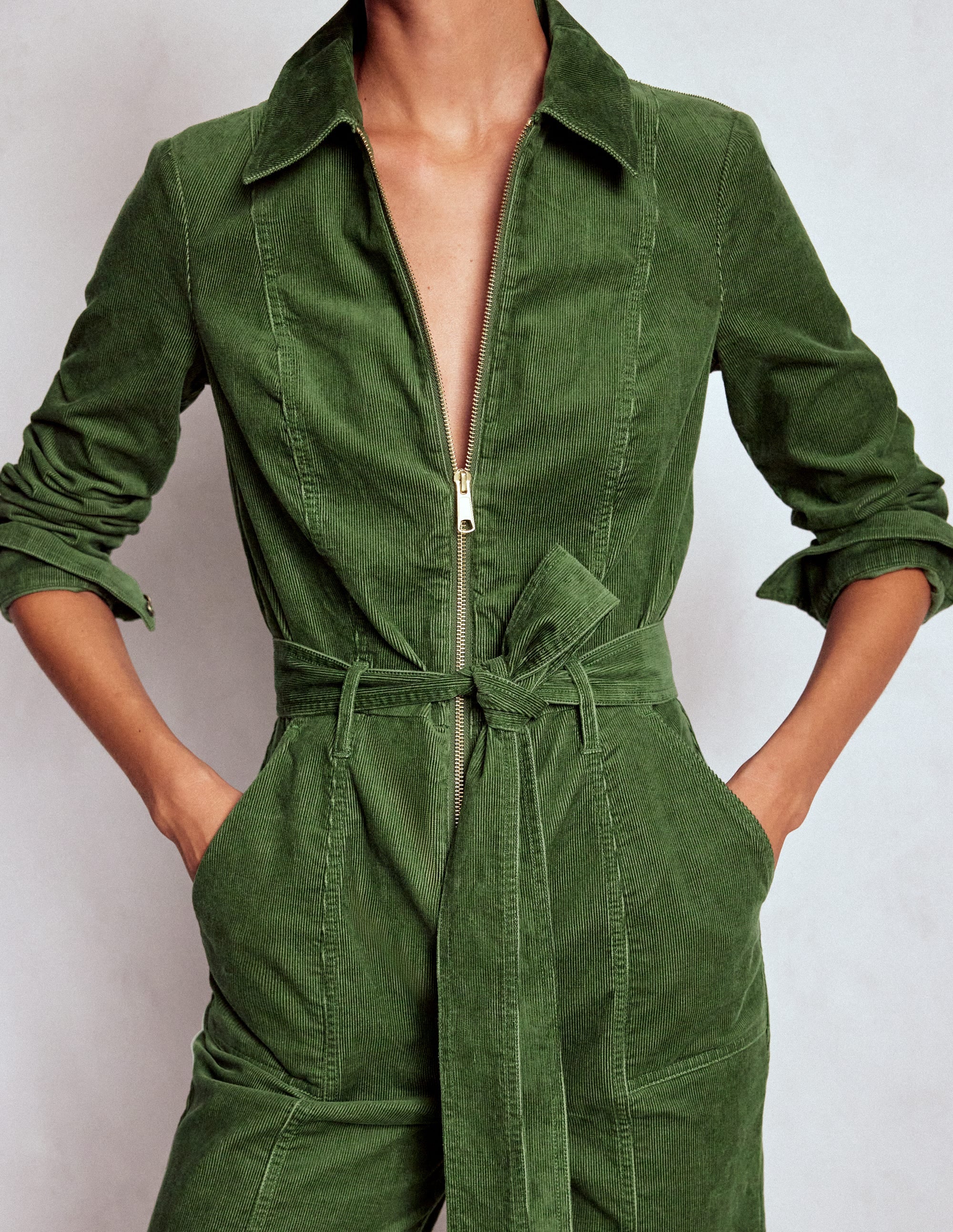 Langärmliger Cord-Jumpsuit mit Reißverschluss-Farn - Image 2