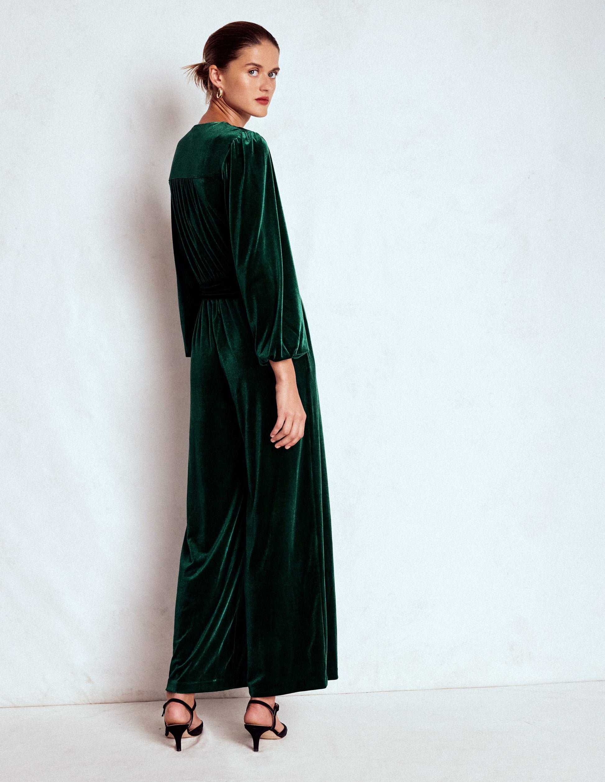 Jumpsuit aus Jerseysamt in Wickeloptik-Dunkles Smaragdgrün-3