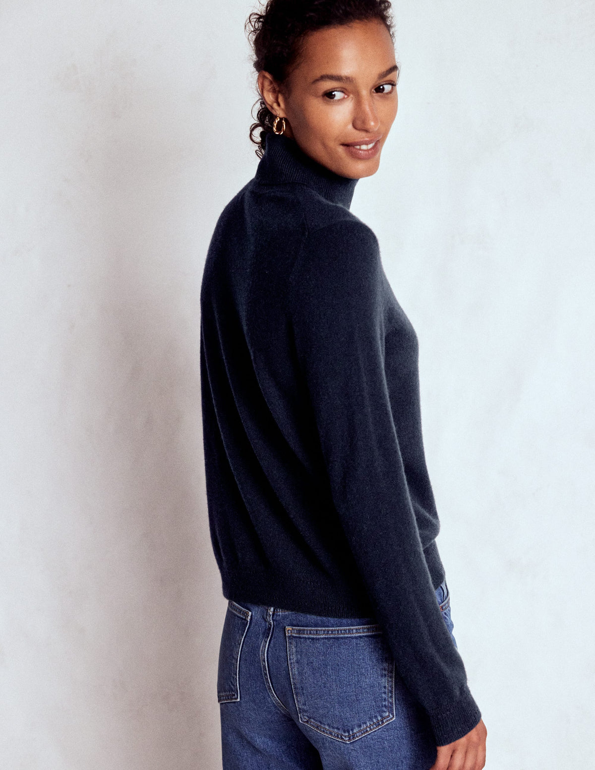 Eva Kaschmir-Rollkragenpullover-Marineblau-3