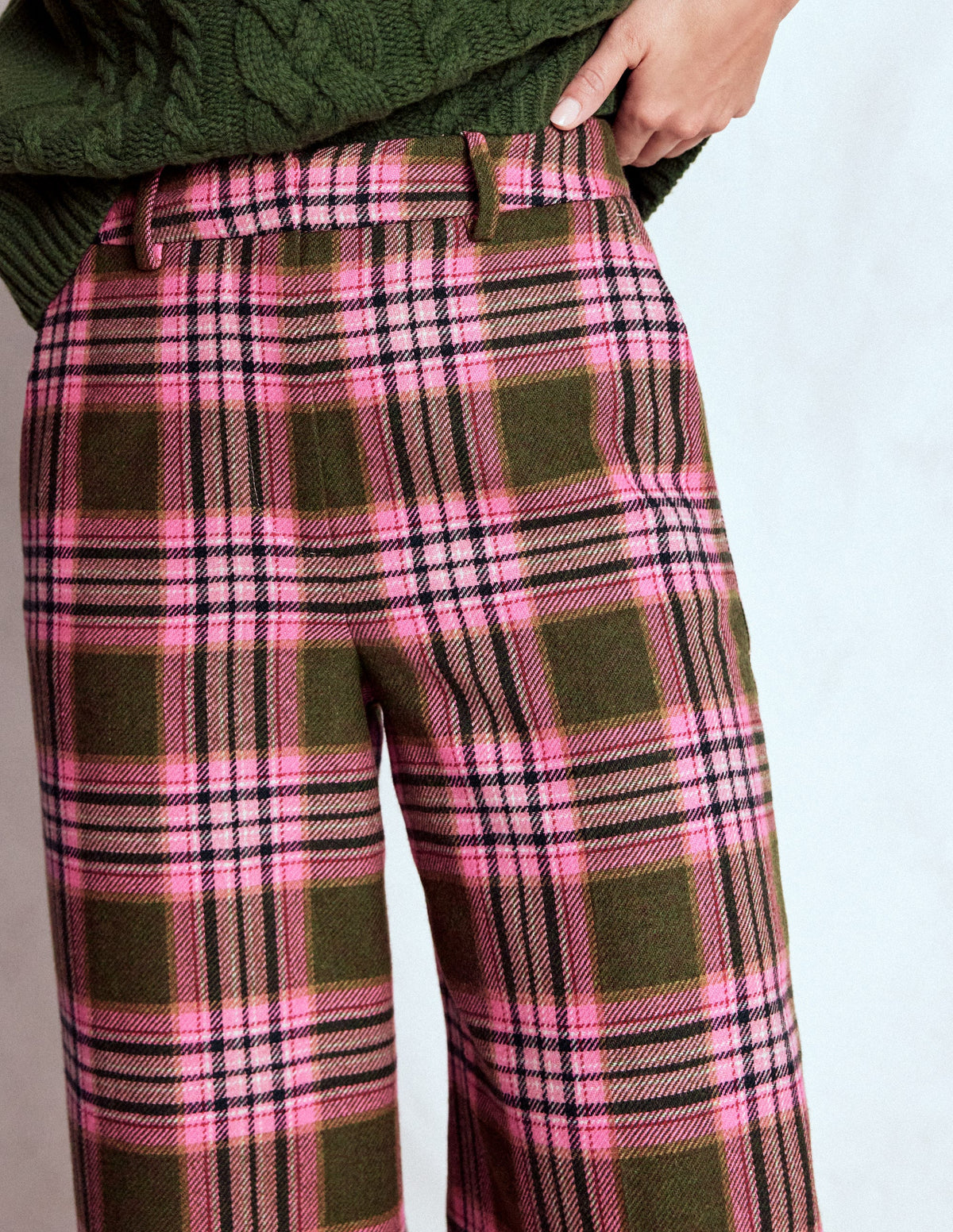 Belgravia Hose aus Wollmischung-Olivgrün, Grün und Rosa Kariert-5