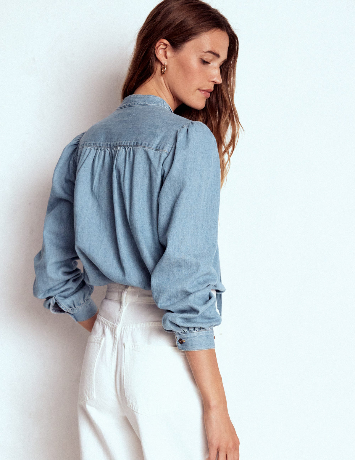 Schluppenbluse aus Denim-Hell Authentisch - Image 4