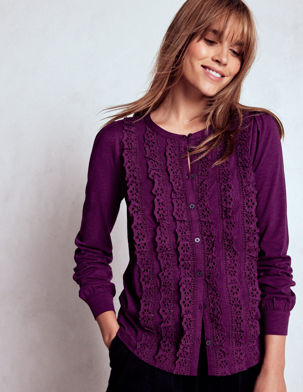 Chemise volantée en jersey avec broderie anglaise-Confiture de prunes - Image 4