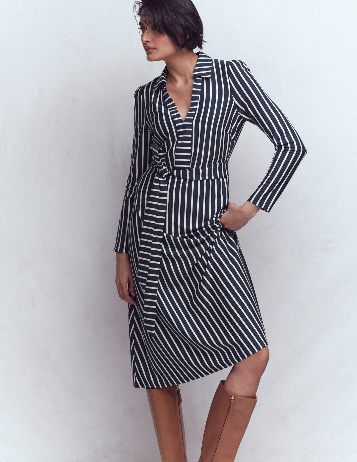 Imogen Jerseykleid mit Kragen-Französisches Navy/Naturweiß, Gestreift - Image 1