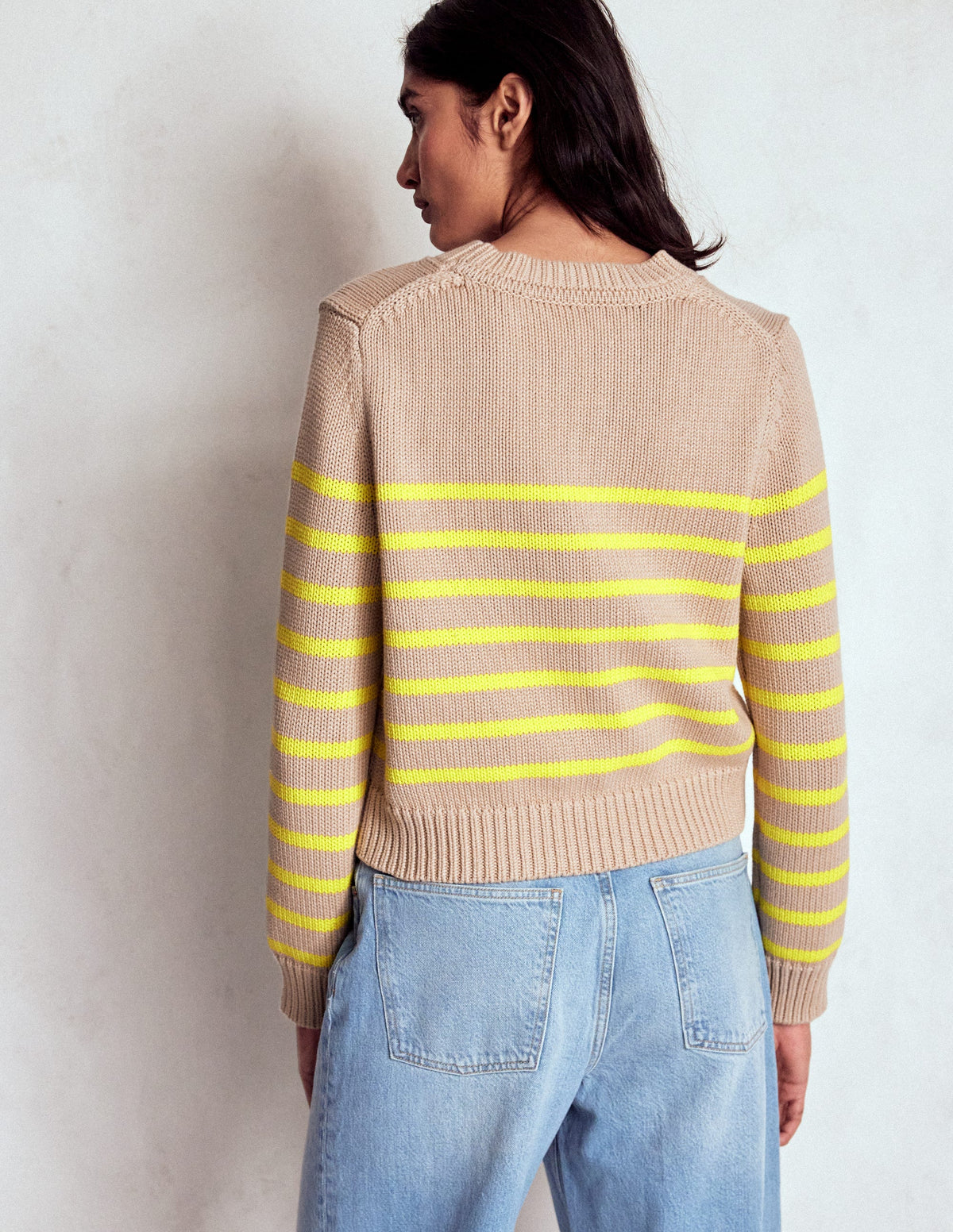 Lucy Grob gestrickter Baumwollpullover-Kamelbraun Meliert, Neon Streifen - Image 5