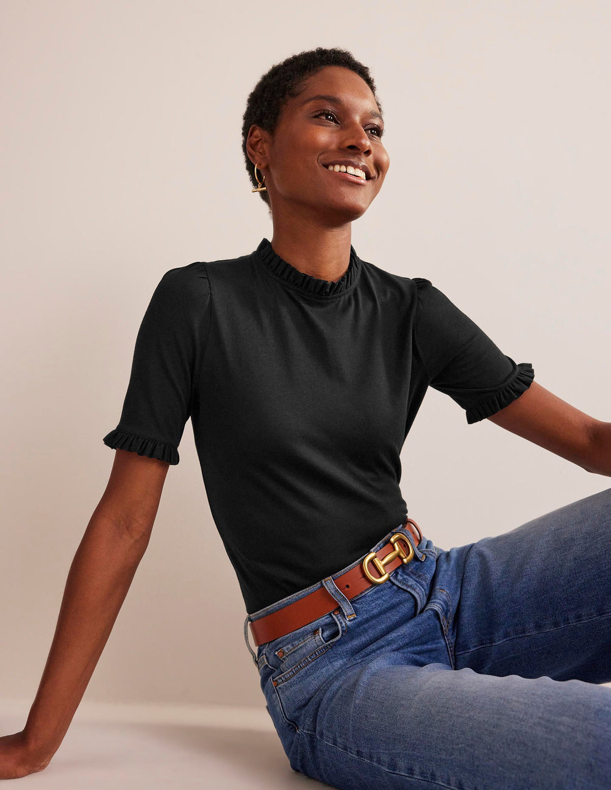Superweiches T-Shirt mit Rüschendetail-Schwarz - Image 1