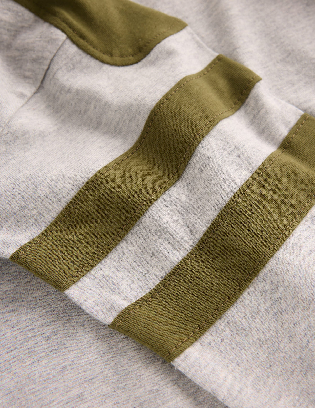 T-Shirt in Blockfarben-Grau Meliert - Image 3