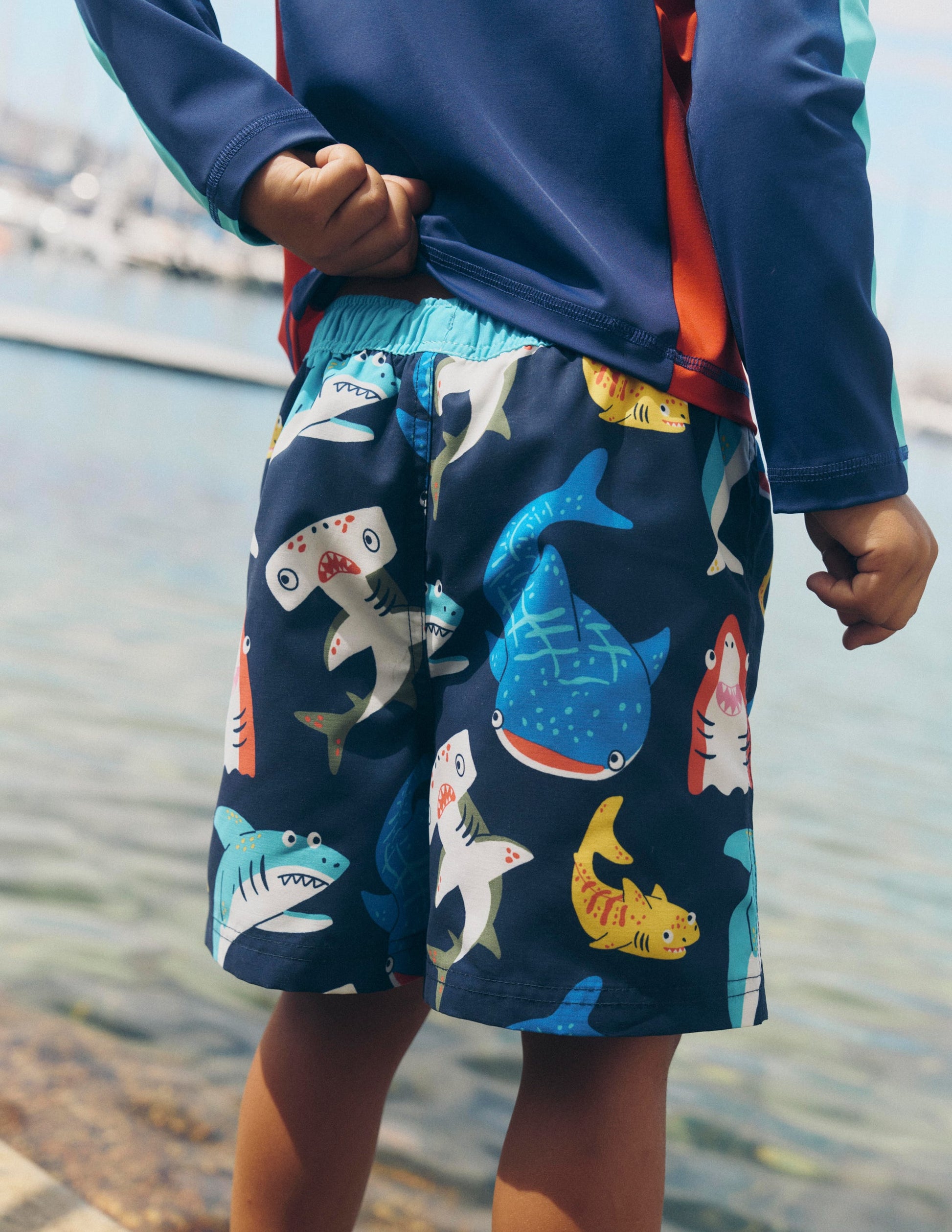 Badeshorts-Schuluniform-Navy, Haie-4