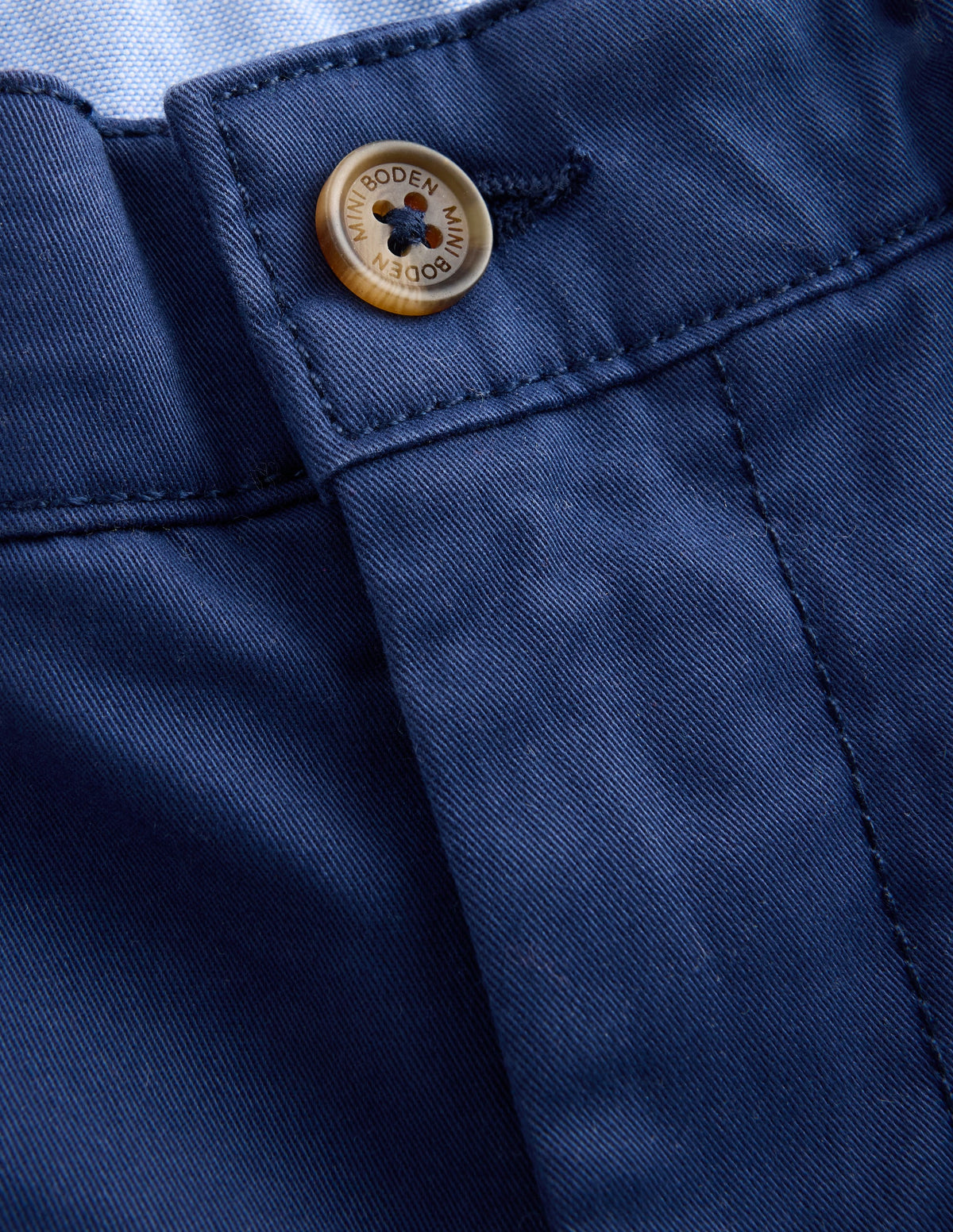 Klassische Chino-Shorts-Schuluniform-Marineblau - Image 3