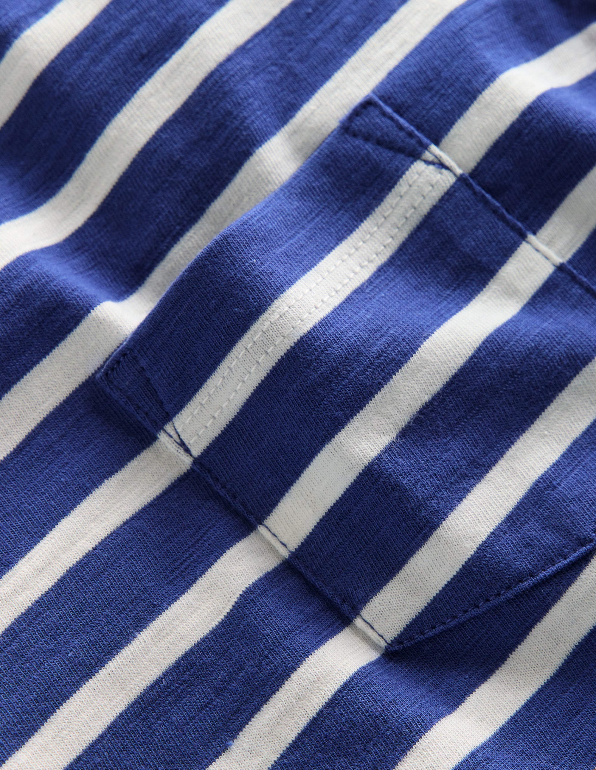 T-Shirt für den Alltag-Bunt Kuddelmuddel-Ärmel - Image 3