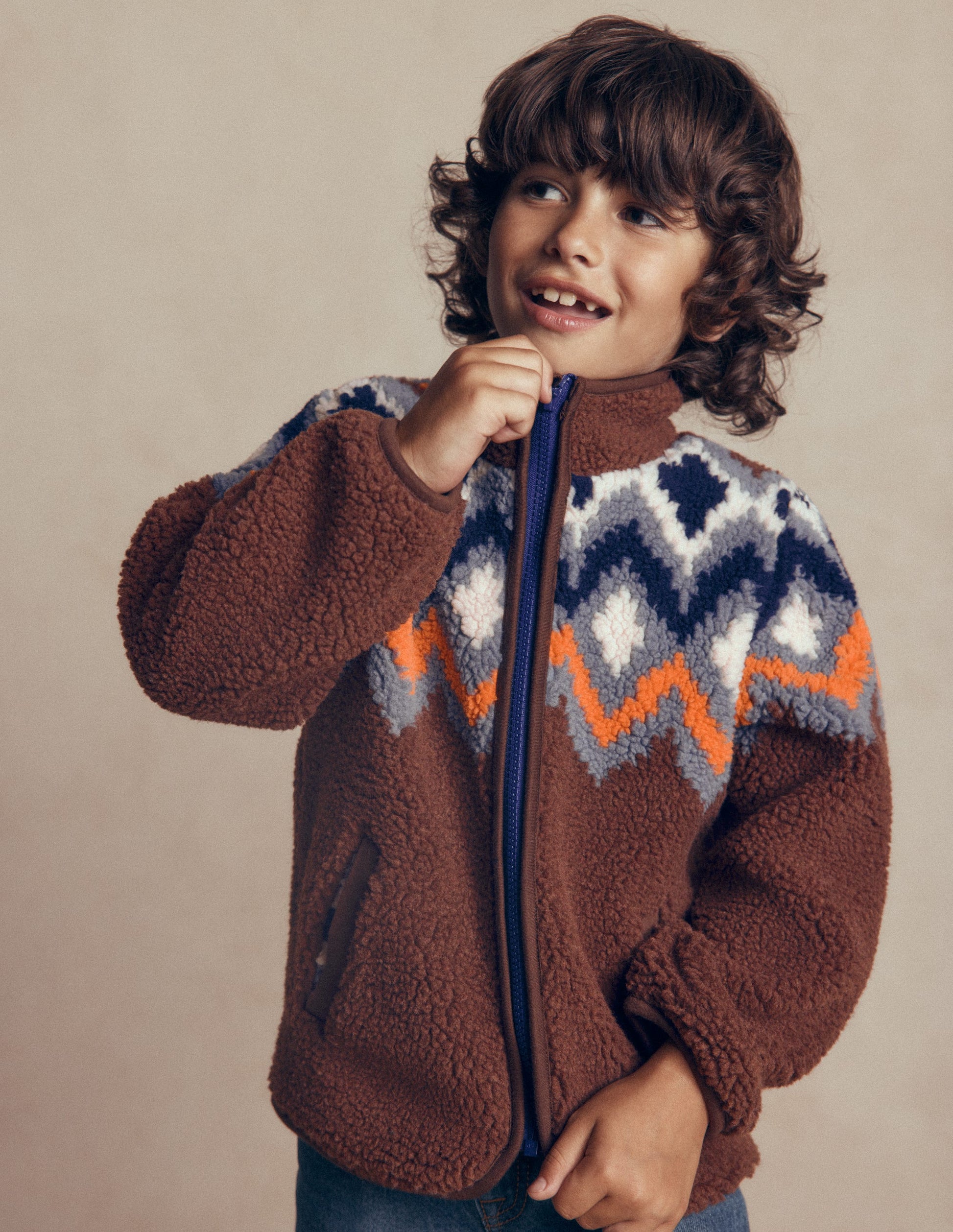 Kuschelige Teddyfell-Jacke-Fair-Isle-Muster-1