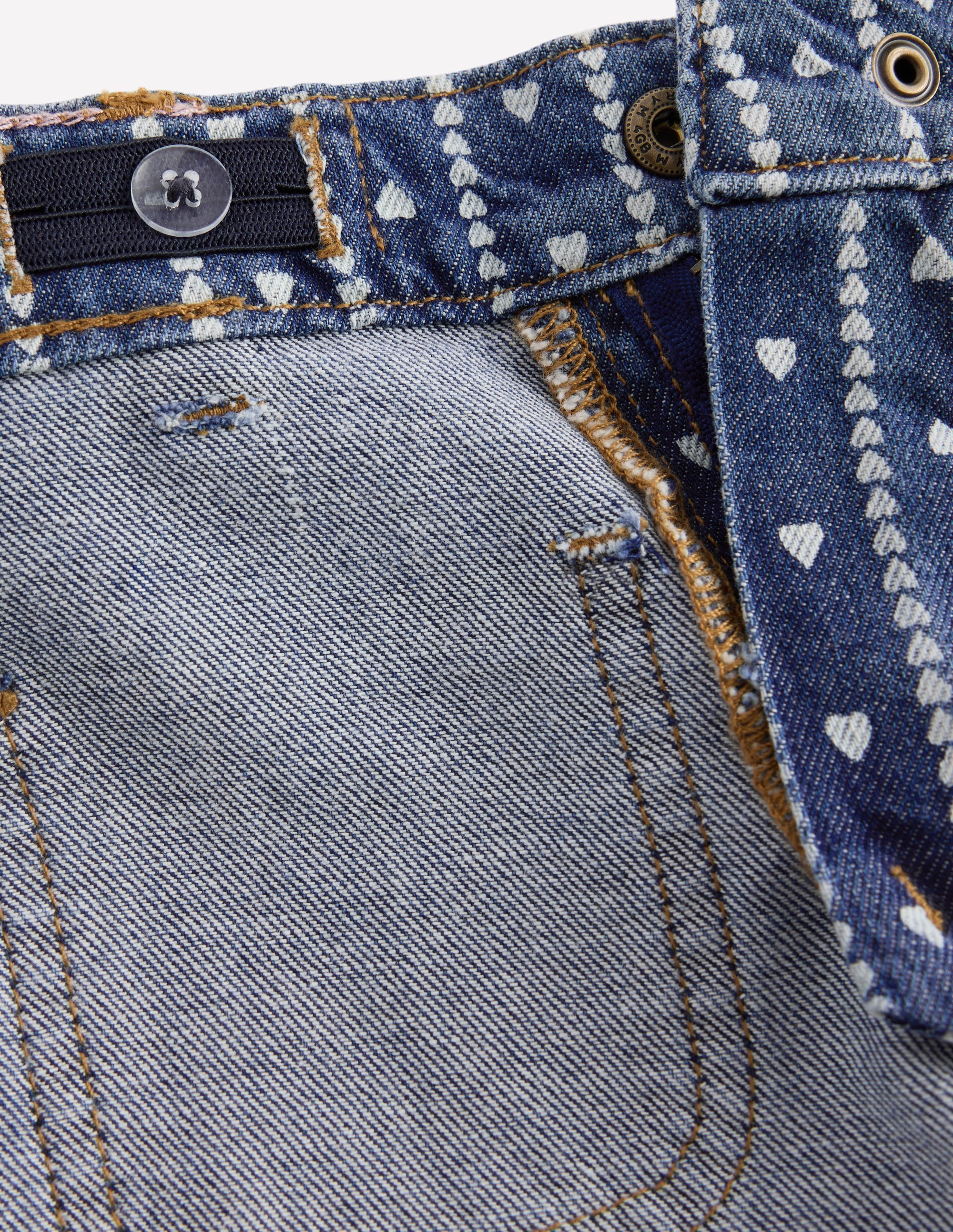 Gerade Jeans mit aufgesetzten Taschen-Herzen - Image 4