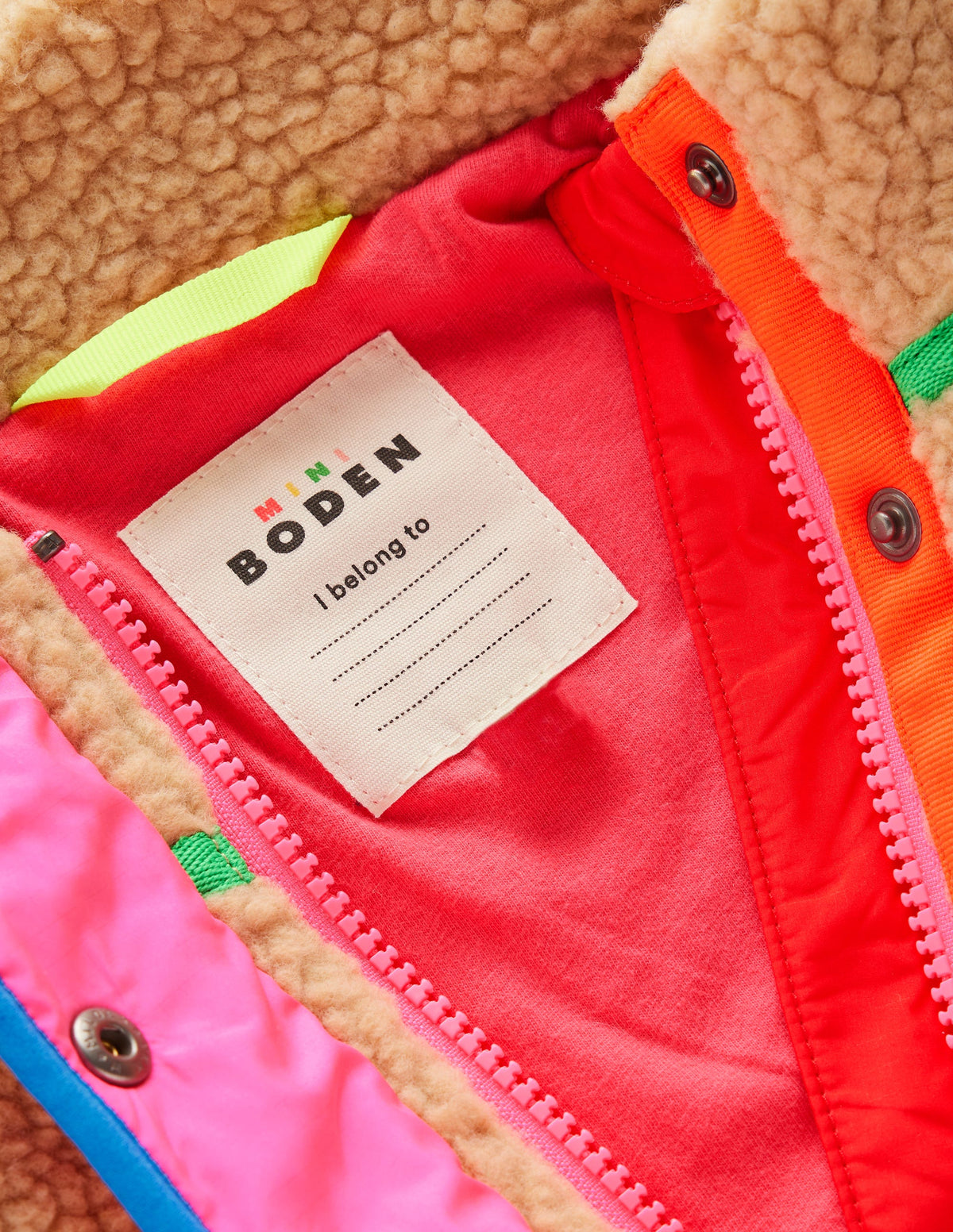 Fun Borg Mix Fleece-Rainbow Trim Borg-4