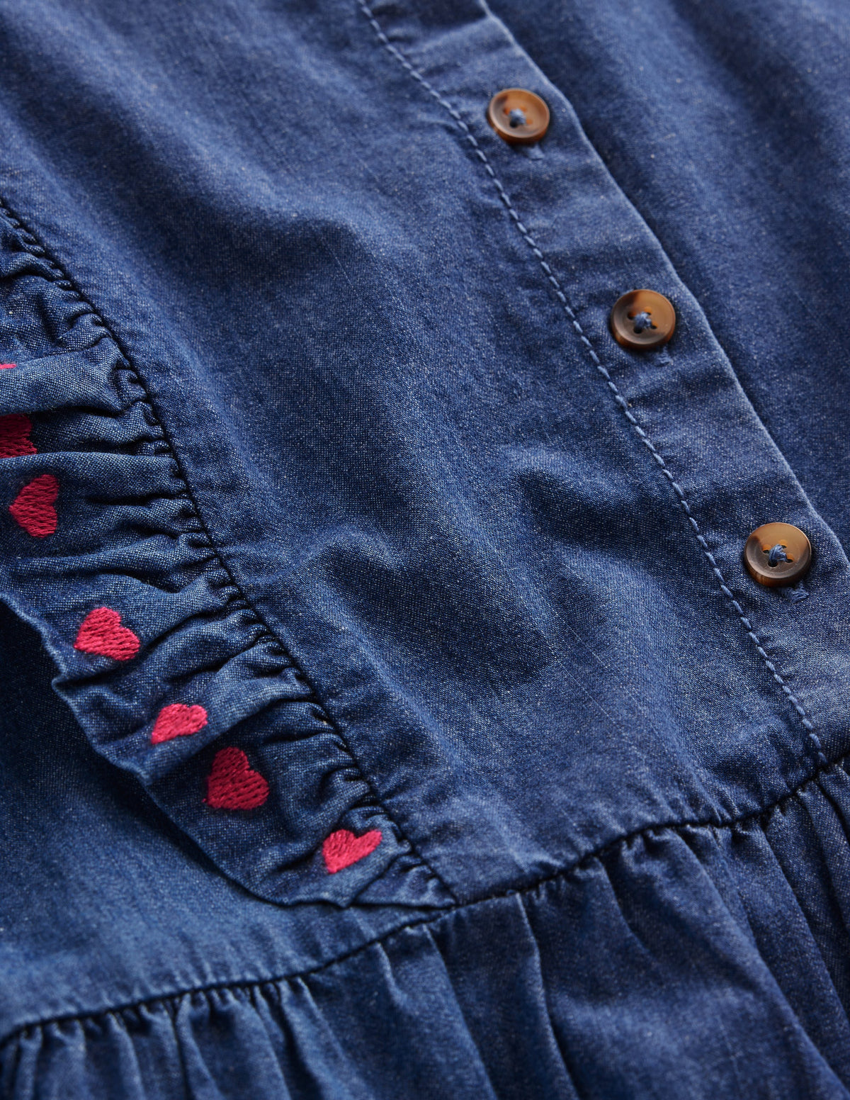 Robe-chemise Winnie à volants-Broderie cœurs denim - Image 3