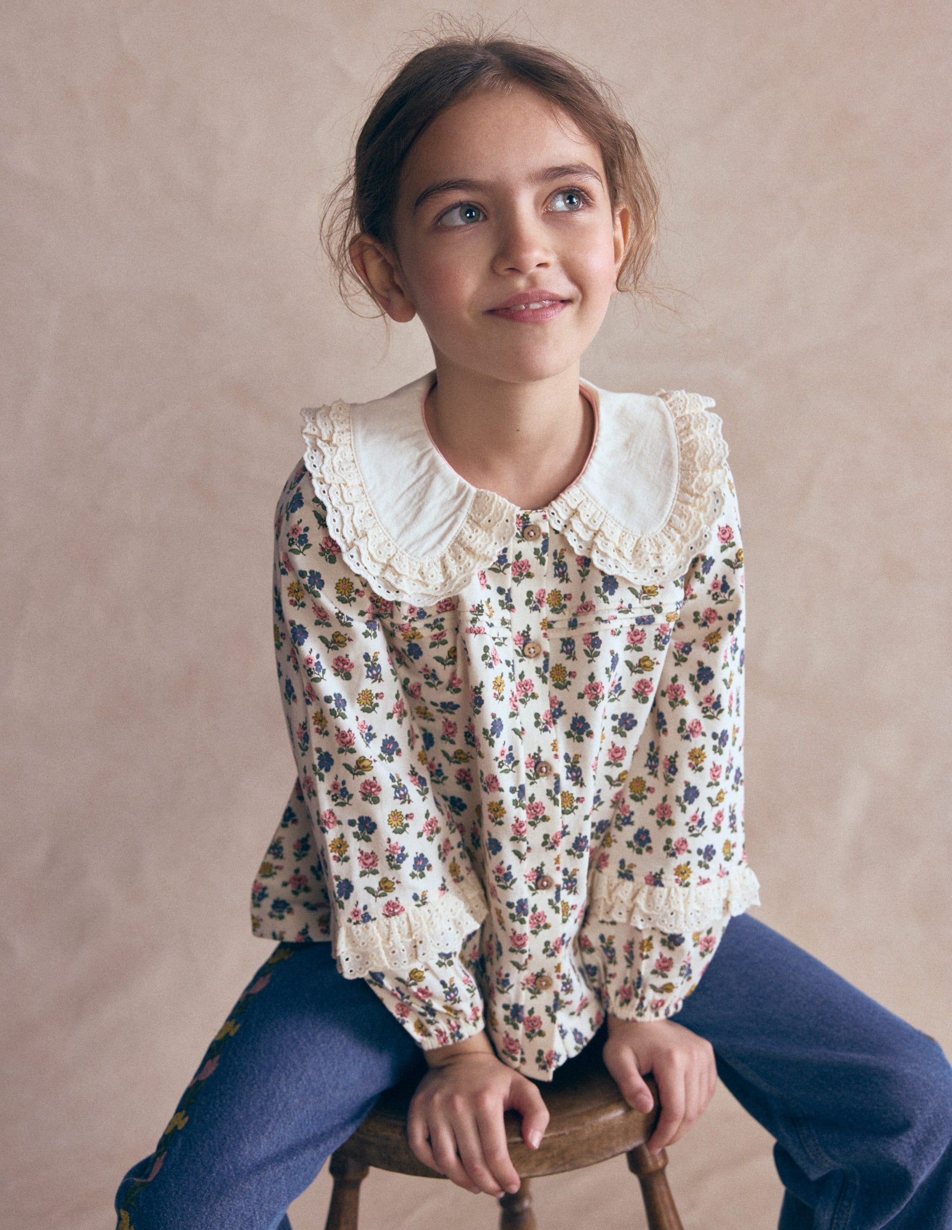 Top en jersey à col en broderie anglaise-Motif floral blanc vanille-4
