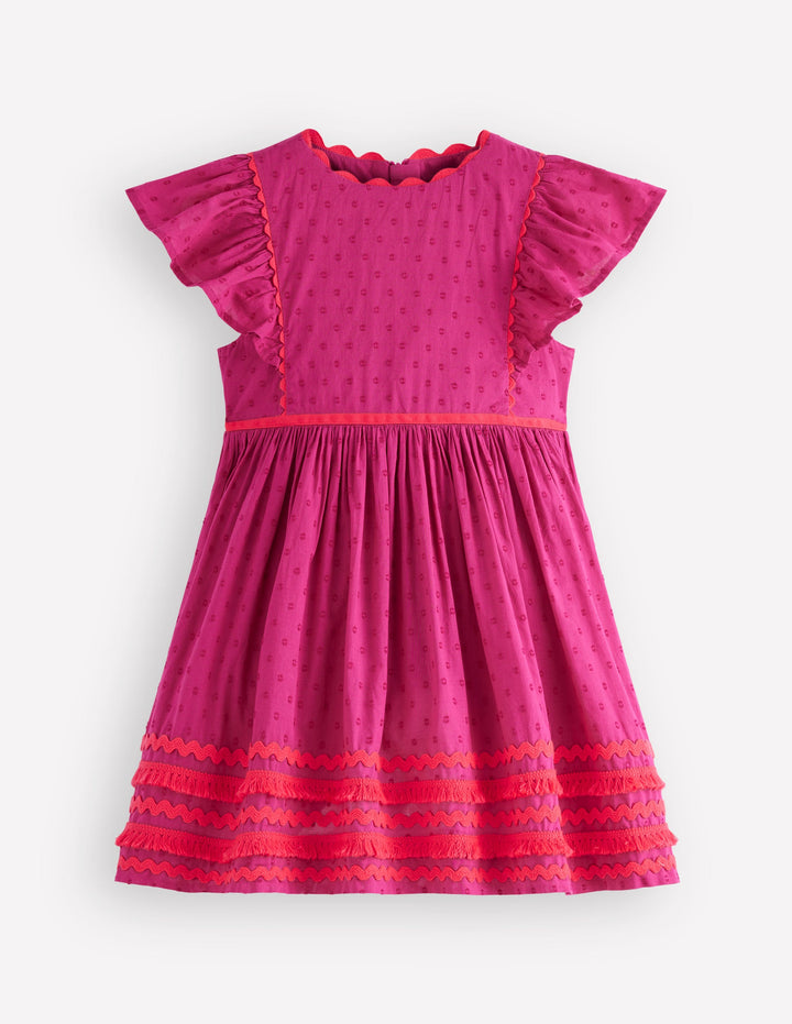Kleid mit Flatterärmeln und Zackenlitze-Hellrosa