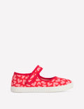 Mary Janes aus Canvas-Herzen