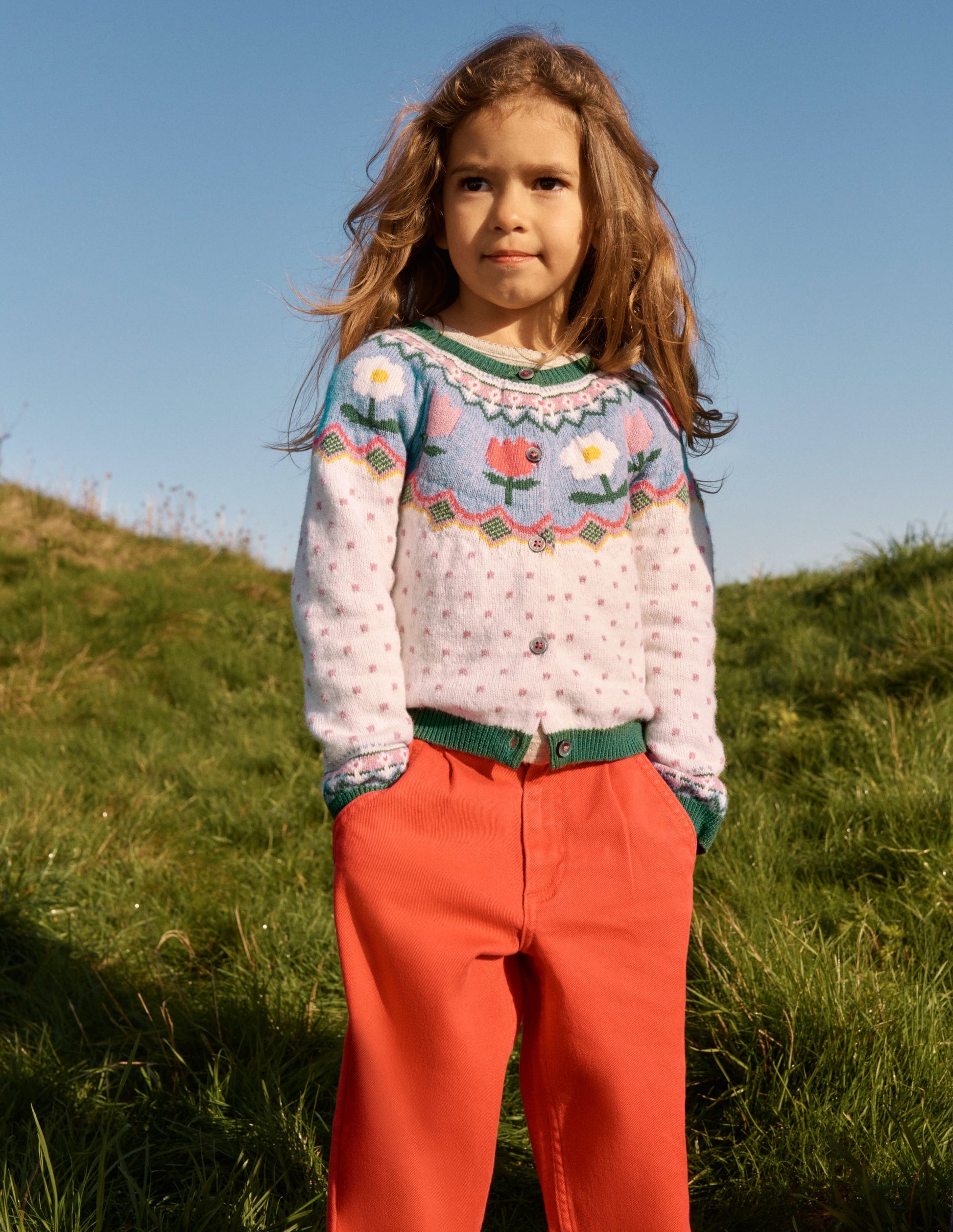 Edie Fair-Isle-Strickjacke-Beige Meliert Punkte Blumen-6