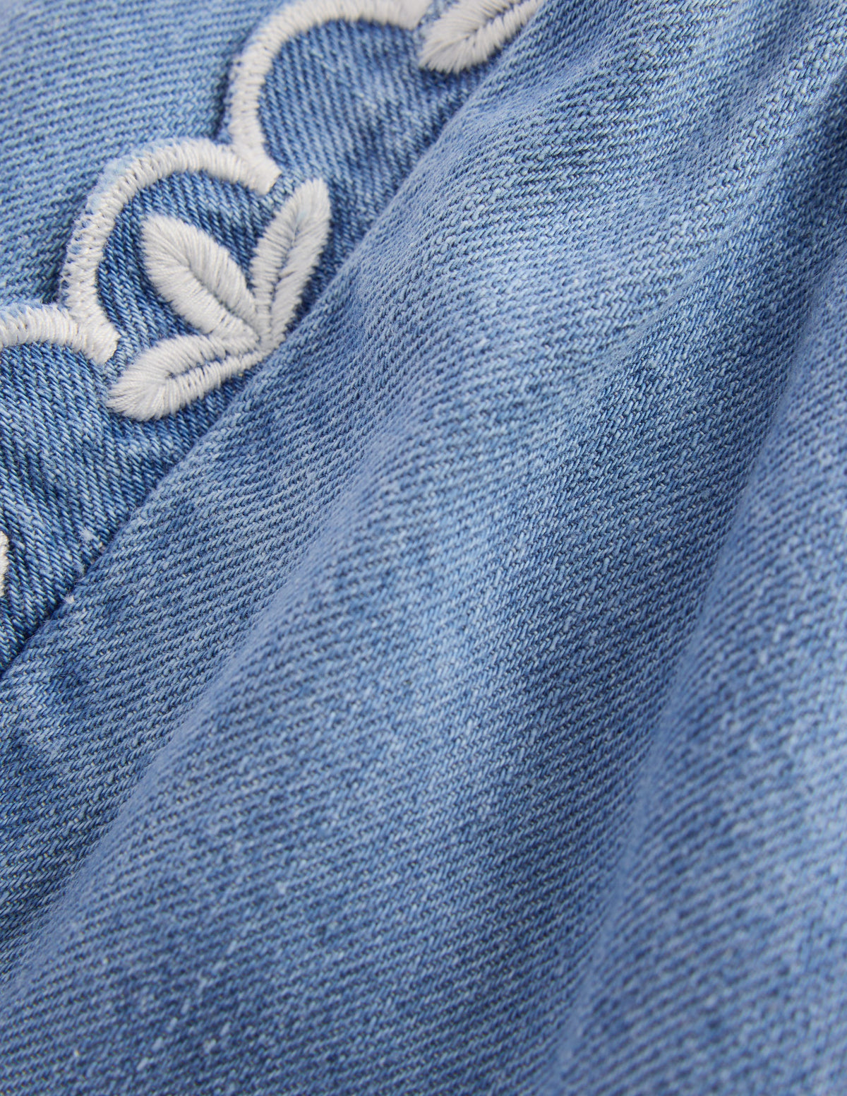 Pull-on Woven Shorts-Chambray-3