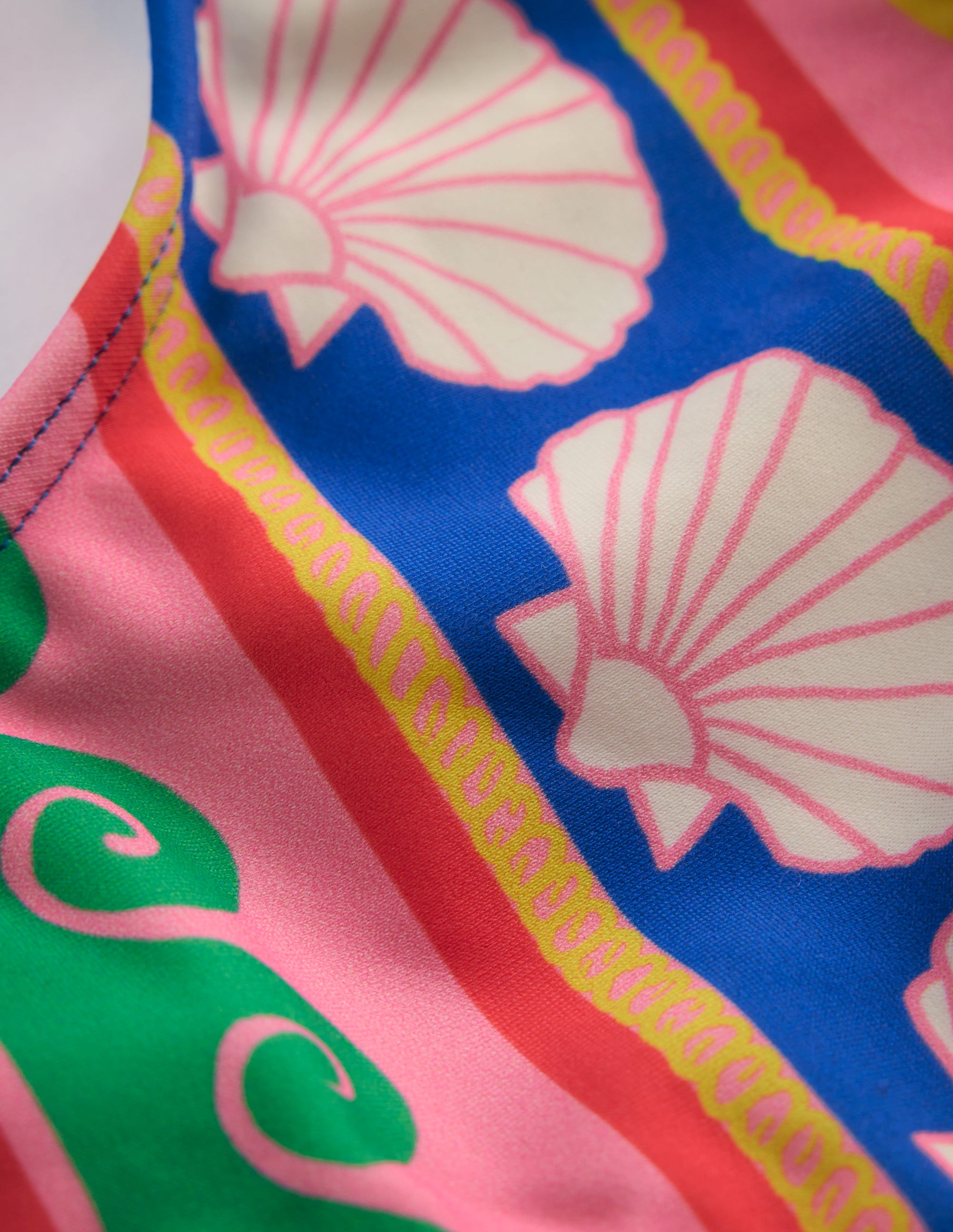 Gemusterte Bikinihose-Bunt Meer Muschel Streifen - Image 3
