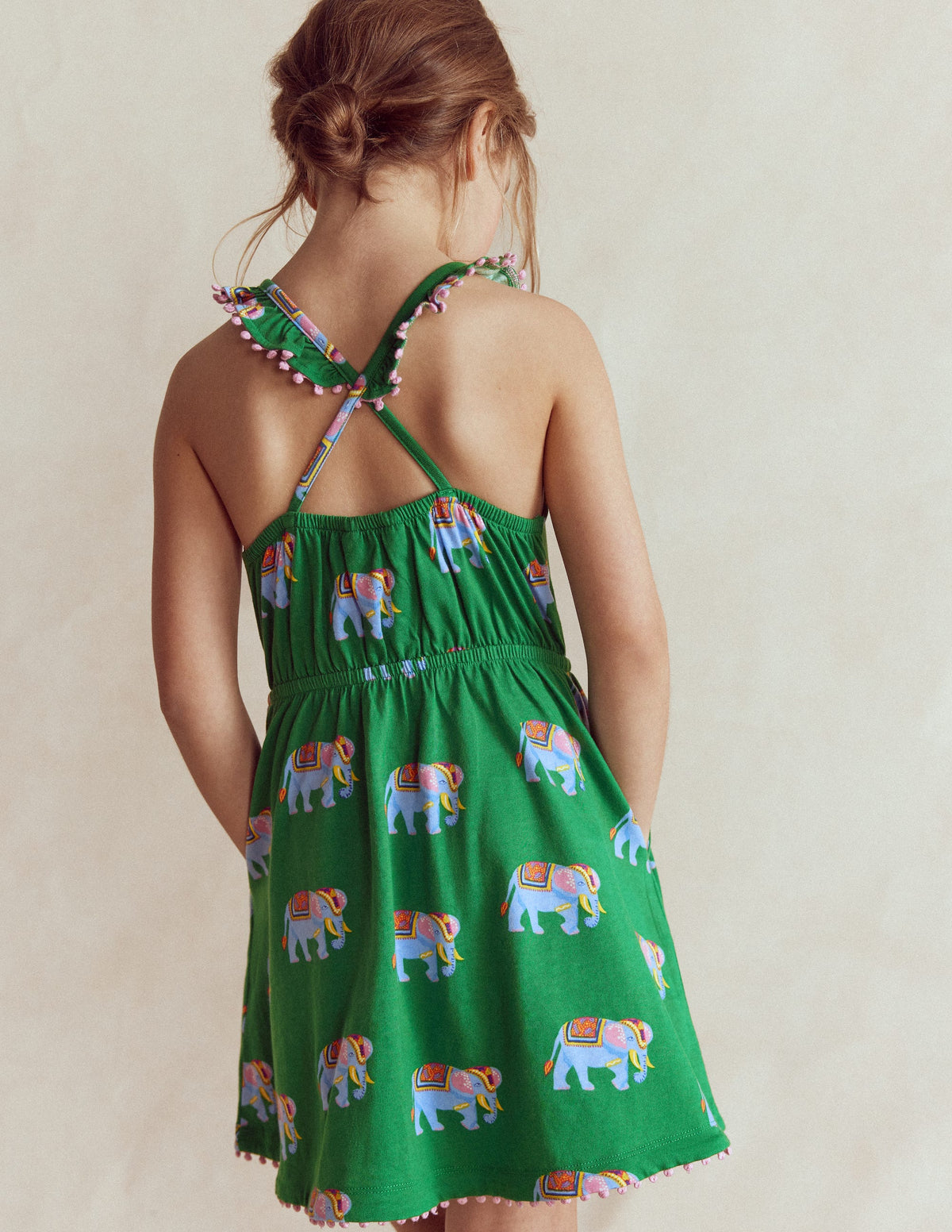 Kleid mit Rüschenausschnitt-Highland-Grün Elefanten - Image 1