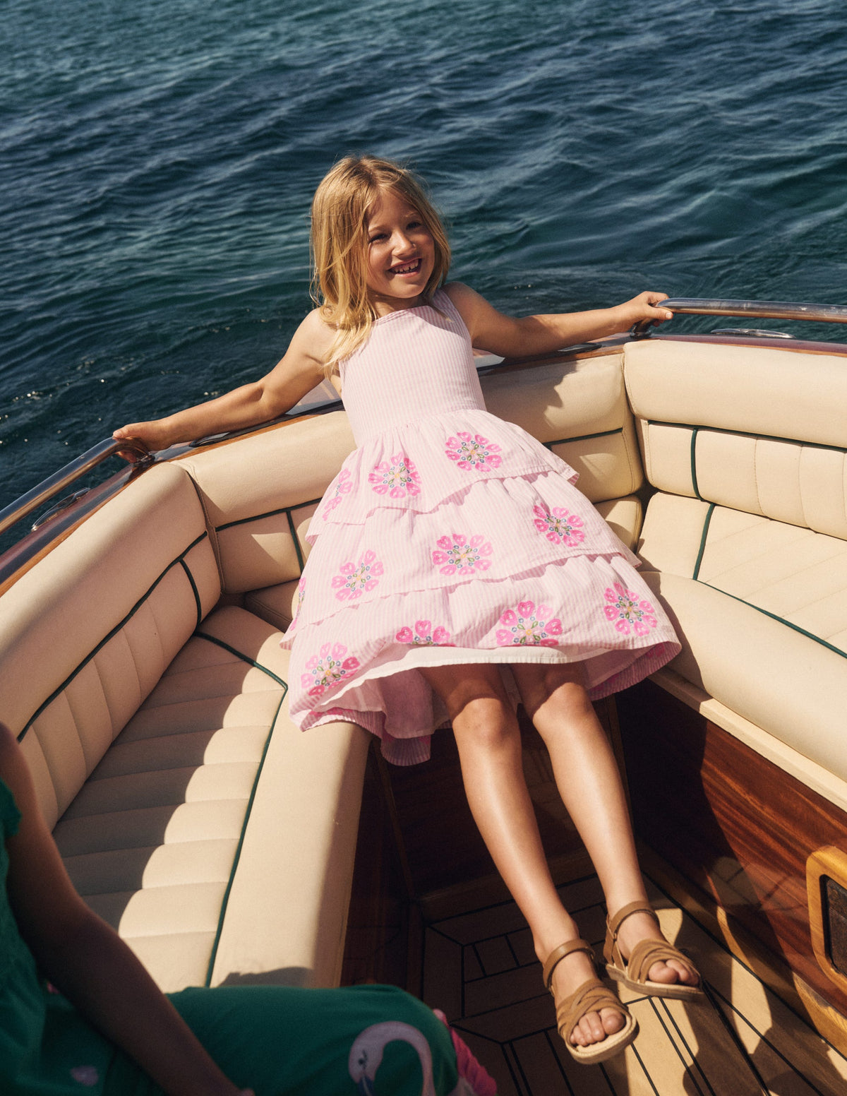 Robe brodée à volants-Rayé Rose Formica-4
