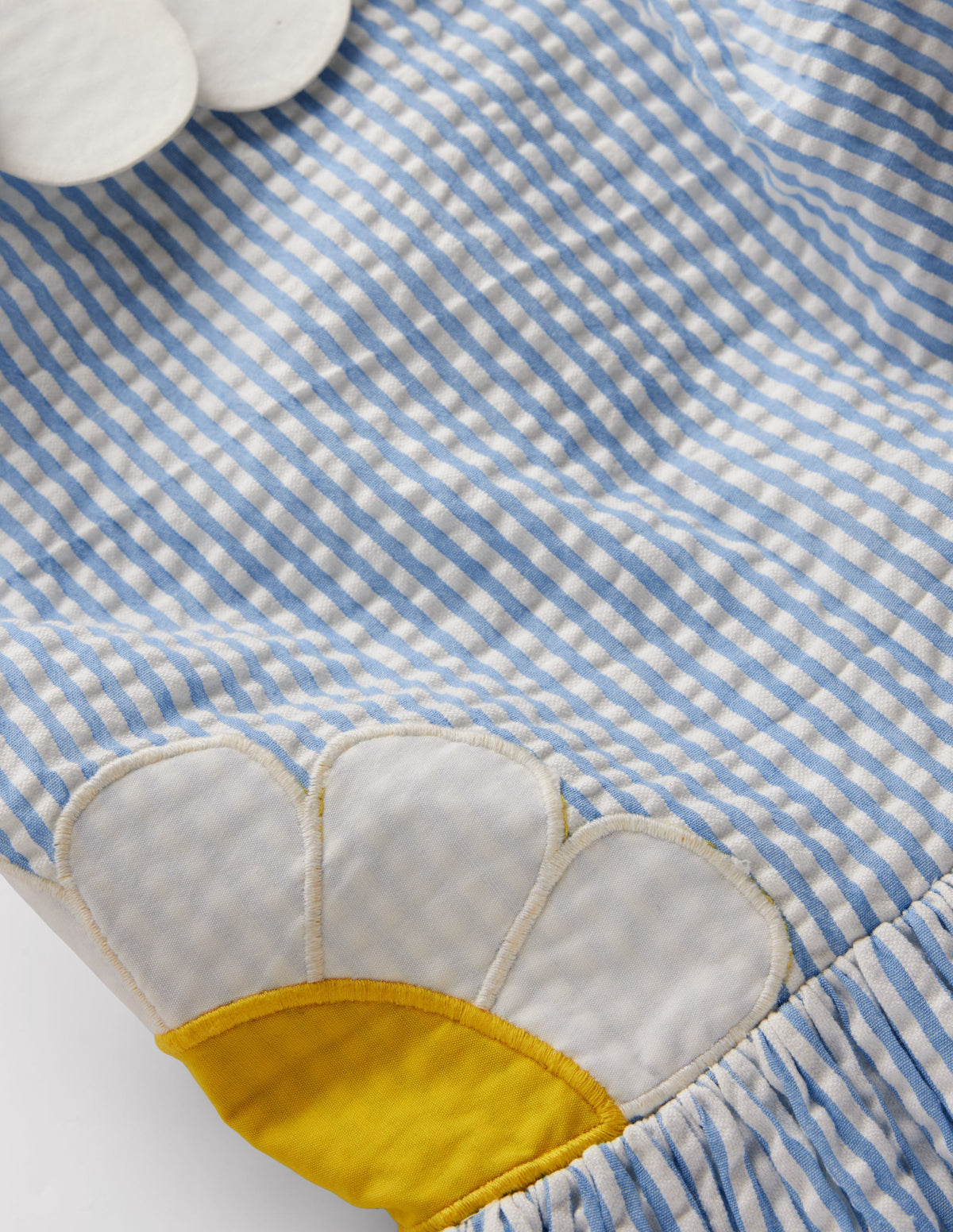 Originelles Kleid mit gekreuzten Rückenträgern-Blau Gänseblümchen-Applikation - Image 6