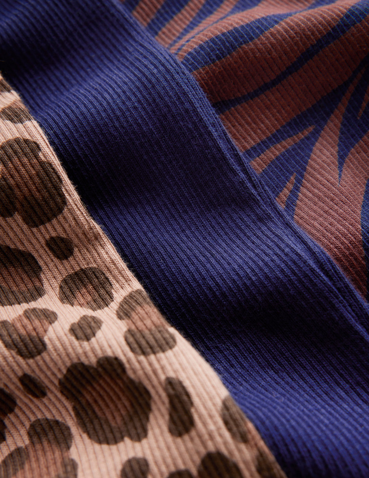 Gerippte, ausgestellte Leggings im 3er-Pack-Bunt Tiere - Image 3