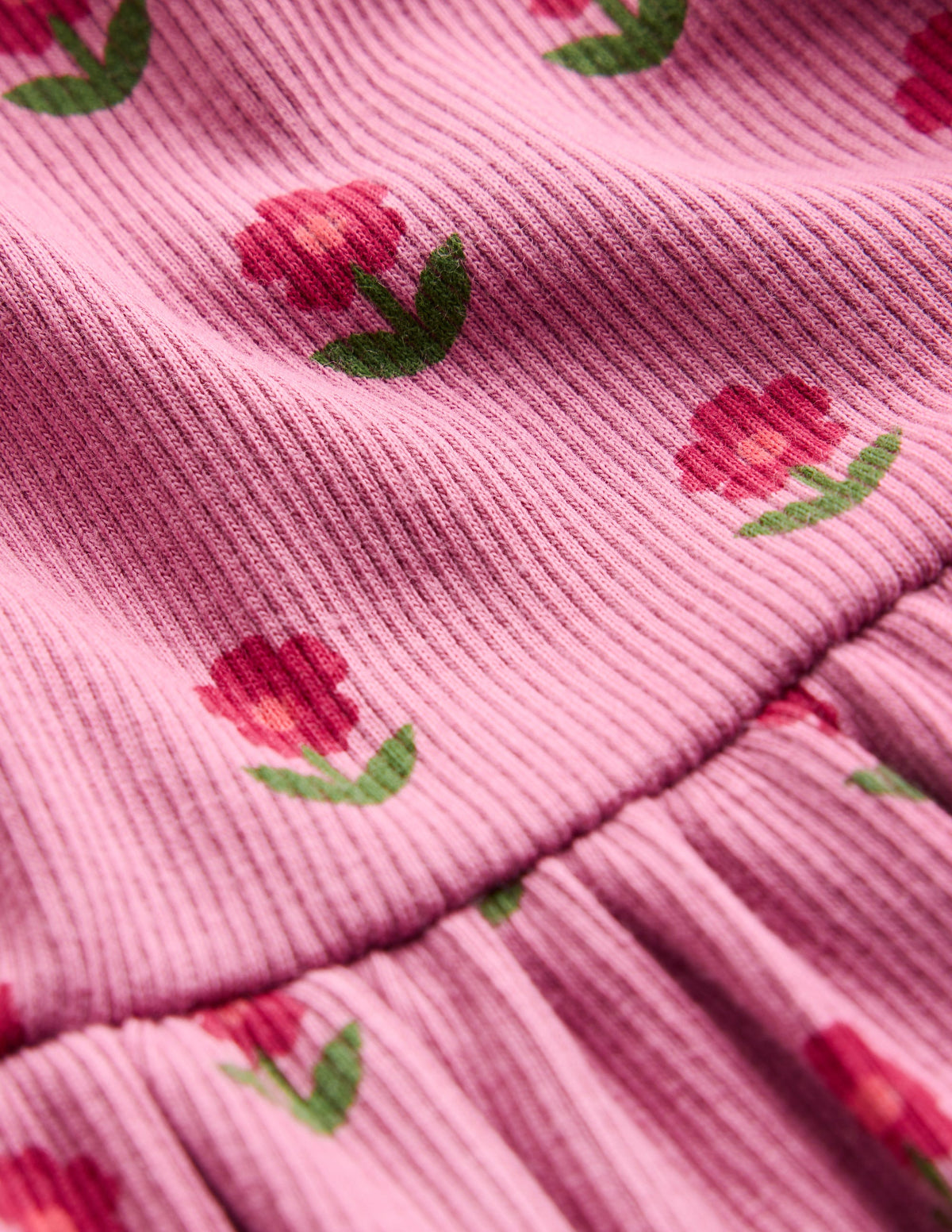 Hochgeschlossenes Rippstrickkleid-Rosa Blütenstempel-4