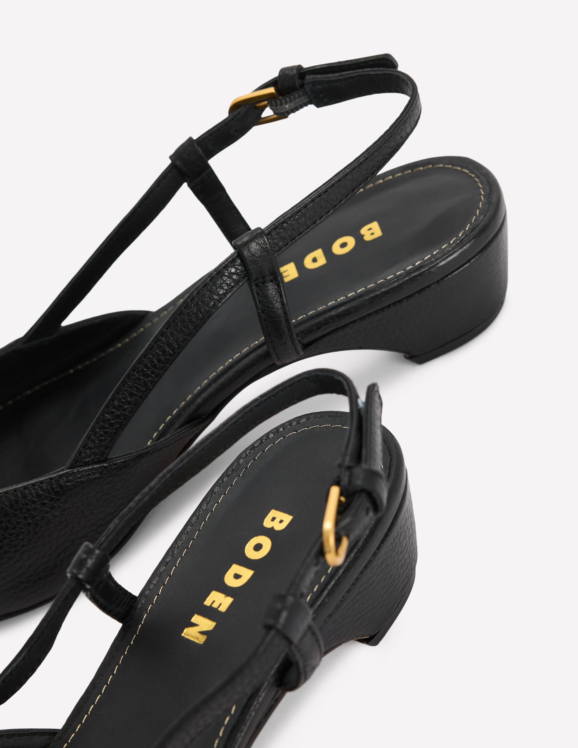 Slingpumps mit Mini-Blockabsatz-Schwarz - Image 4