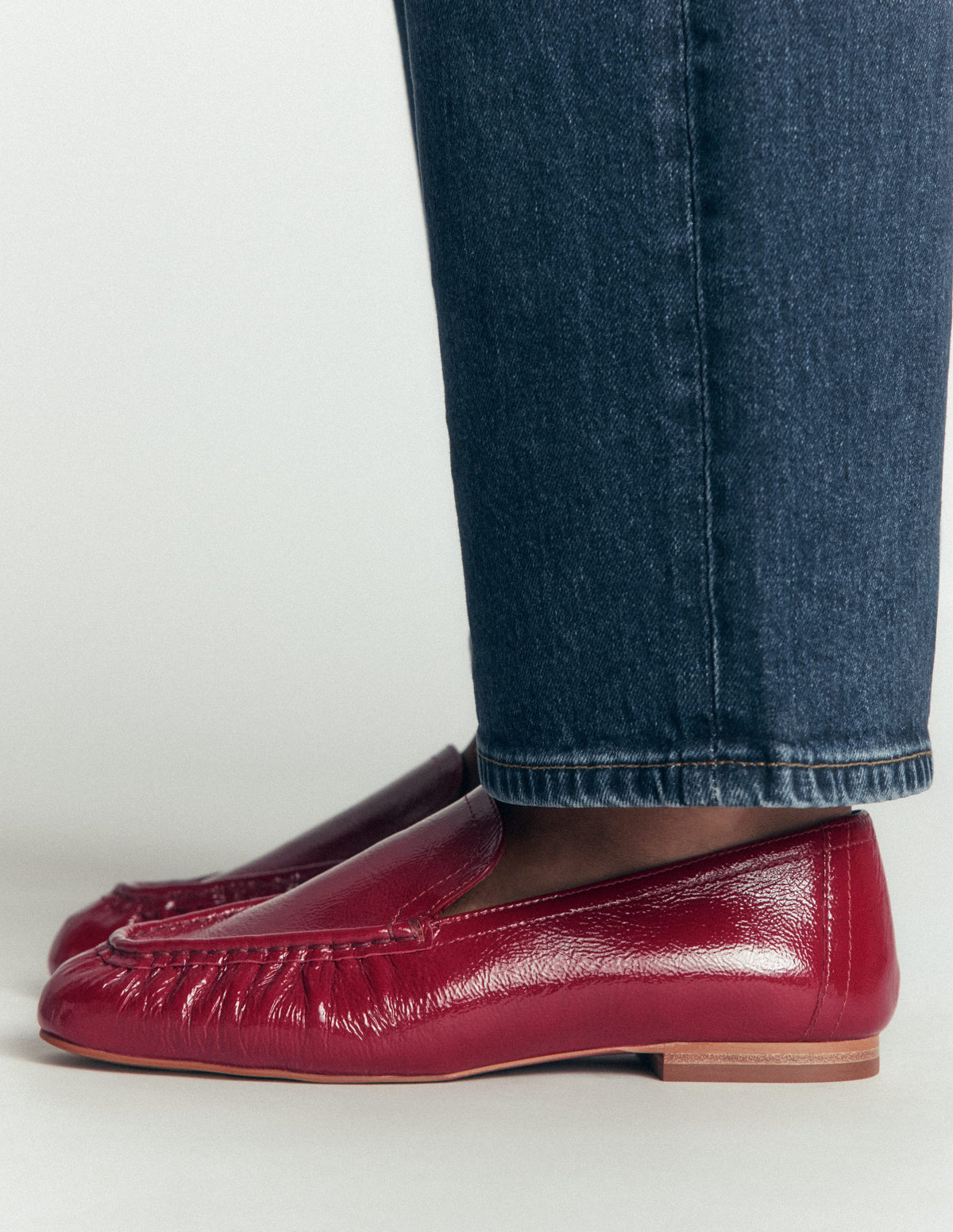 Dinah Flexible Loafer für jeden Tag-Weinrot Lack - Image 2