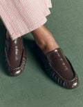 Dinah Flexible Loafer für jeden Tag-Schoko