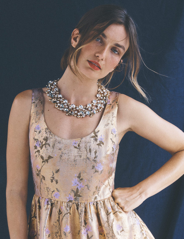 Collier saisissant ornementé-Fumée