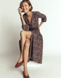 Robe midi Nicola en coton-Camel, motif Animal Fields