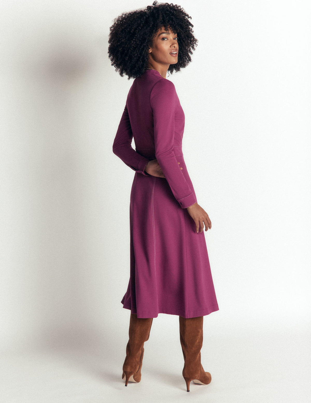 Robe midi Alex en point de Rome à détails contrastants-Coulis de framboise-3