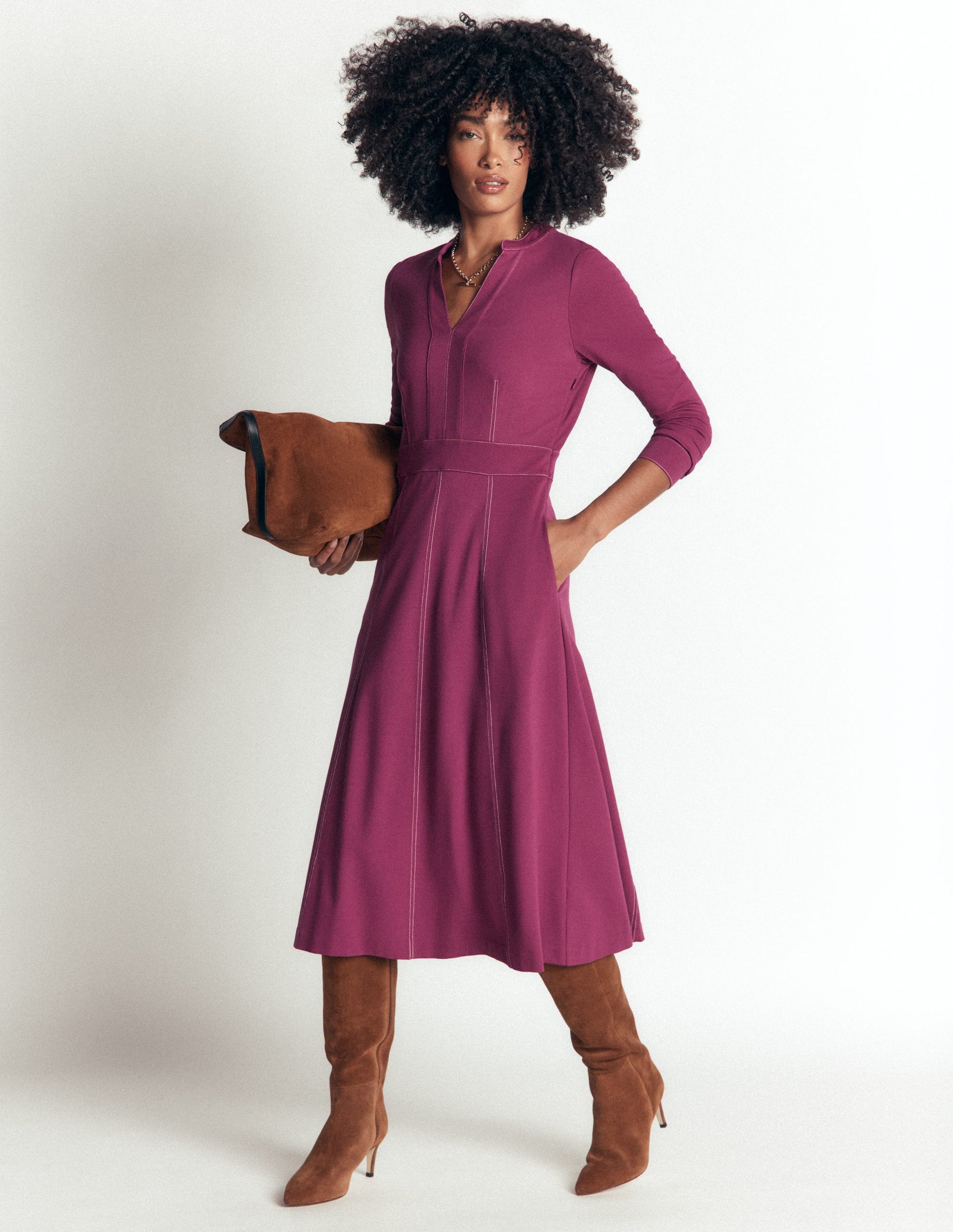 Robe midi Alex en point de Rome à détails contrastants-Coulis de framboise-4