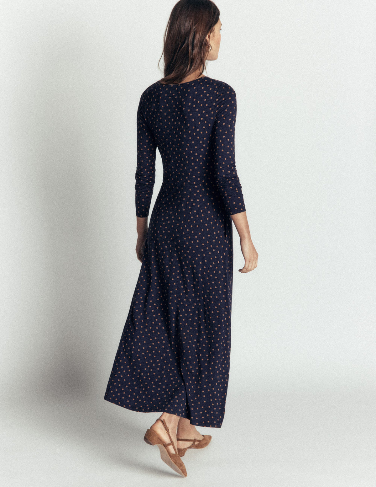 Jasmin Gerafftes Jerseykleid-Französisches Marineblau, Gemalte Tupfen Verteilt - Image 3